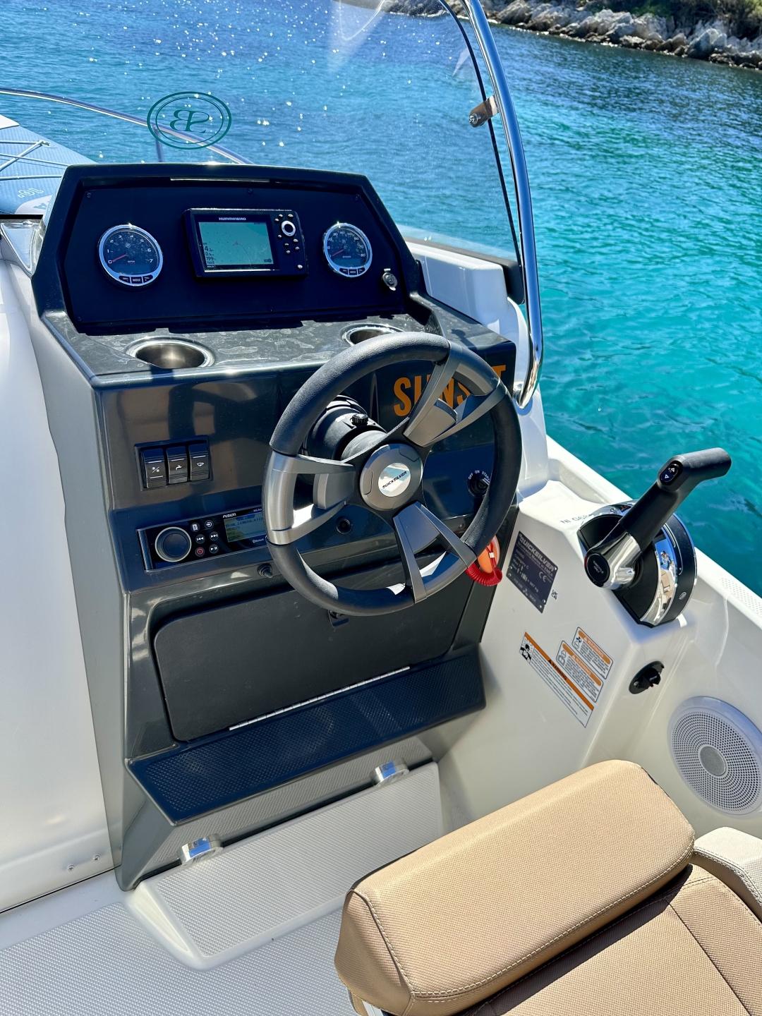 Picture 4 of announcement 79