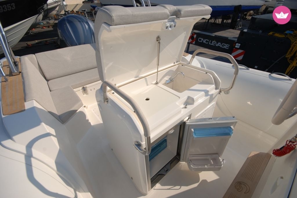 Picture 11 of announcement 184