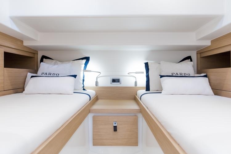 Picture 10 of announcement 651