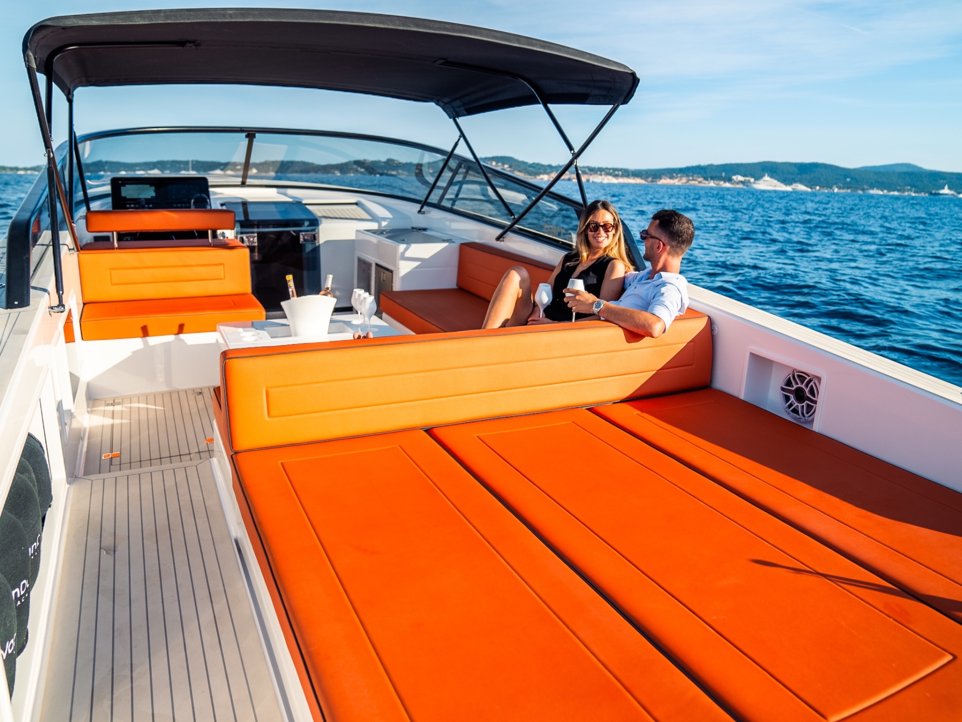 Picture 2 of announcement 744