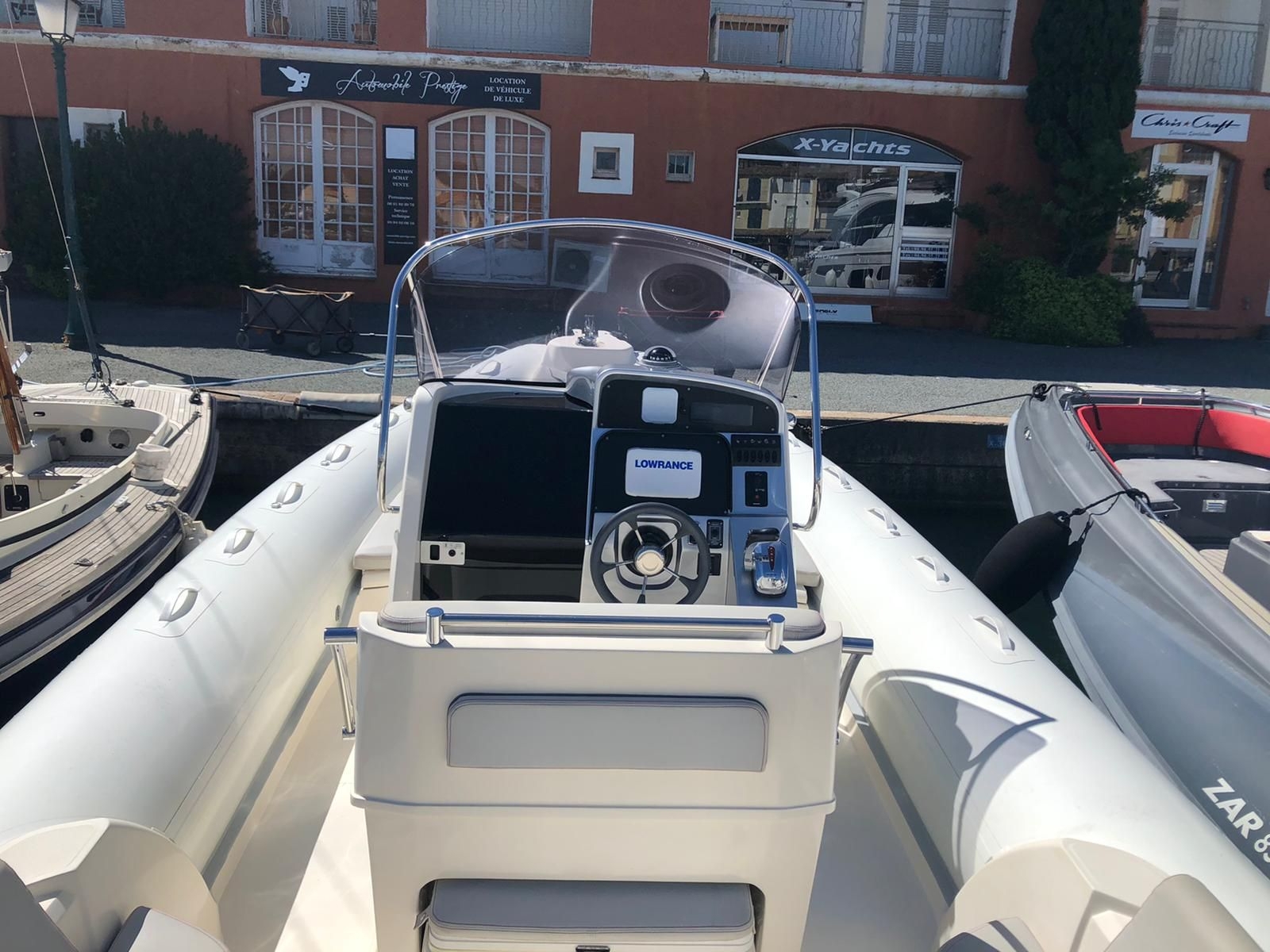 Picture 7 of announcement 869