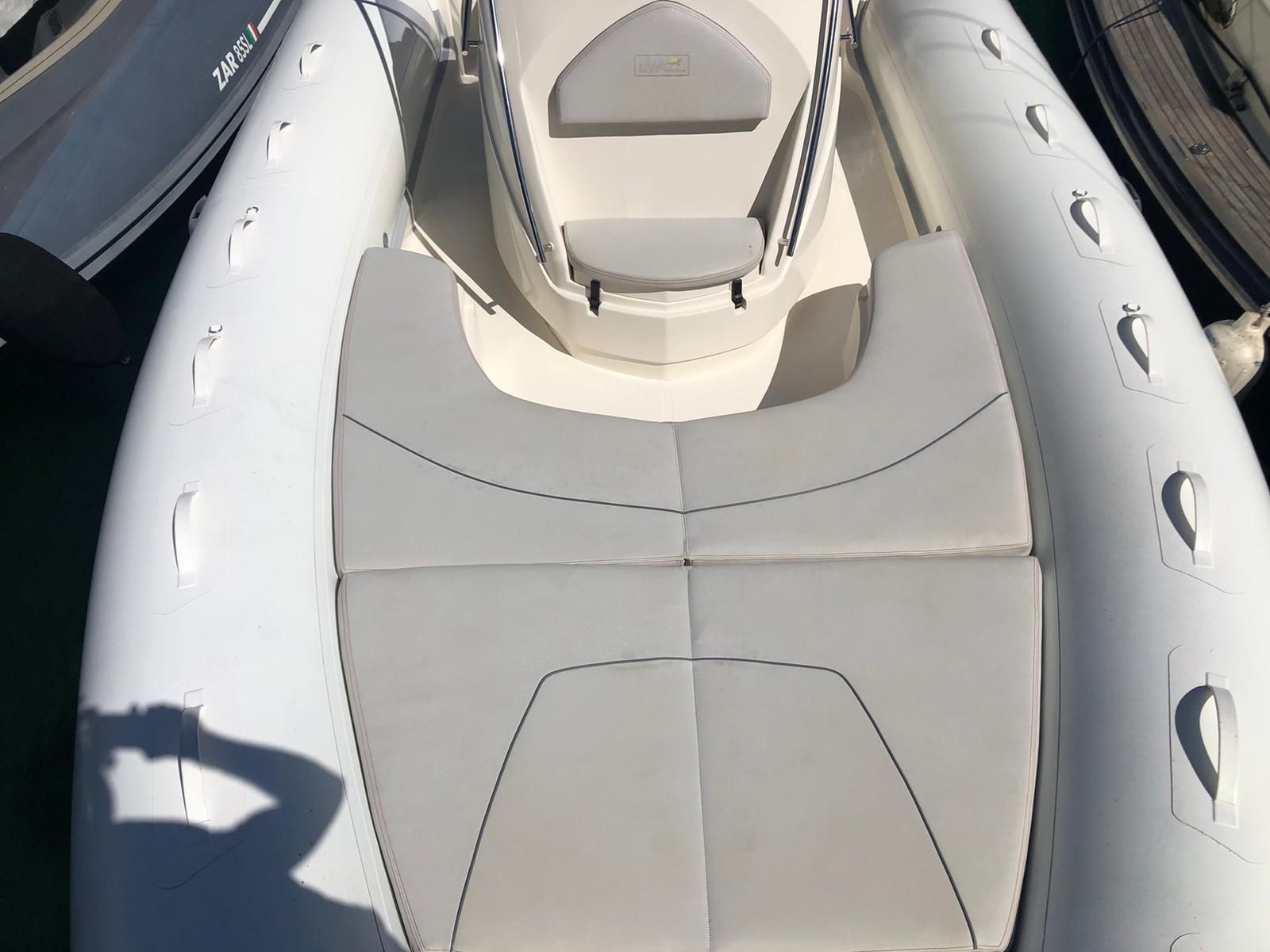 Picture 10 of announcement 872