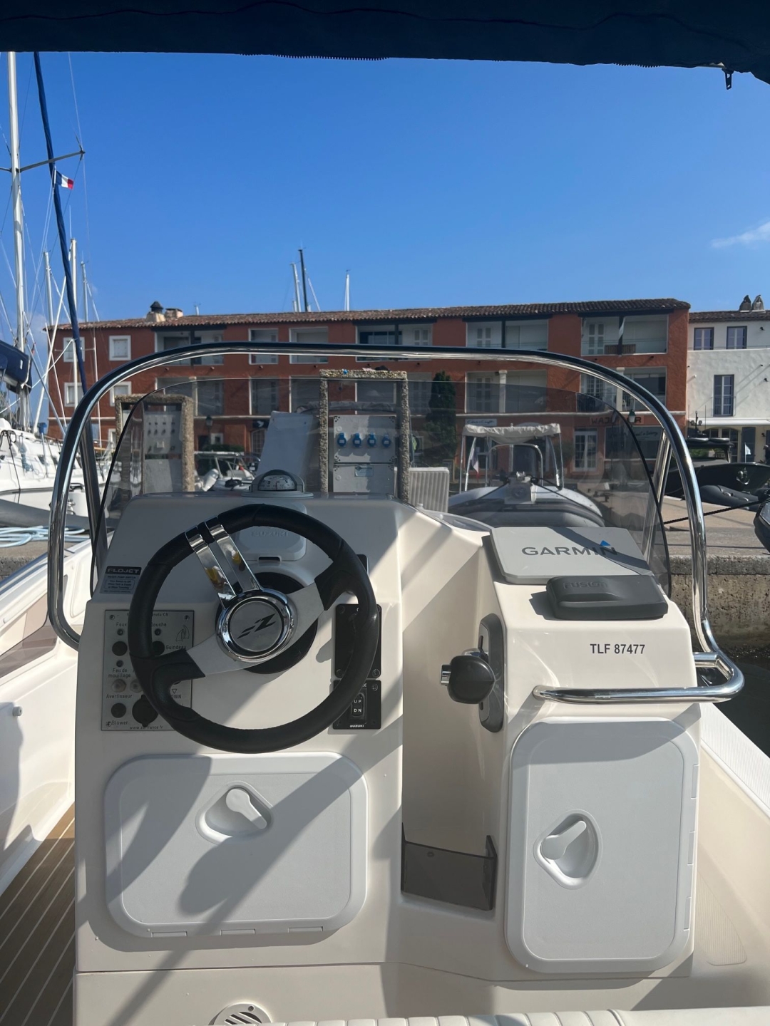 Picture 9 of announcement 1002