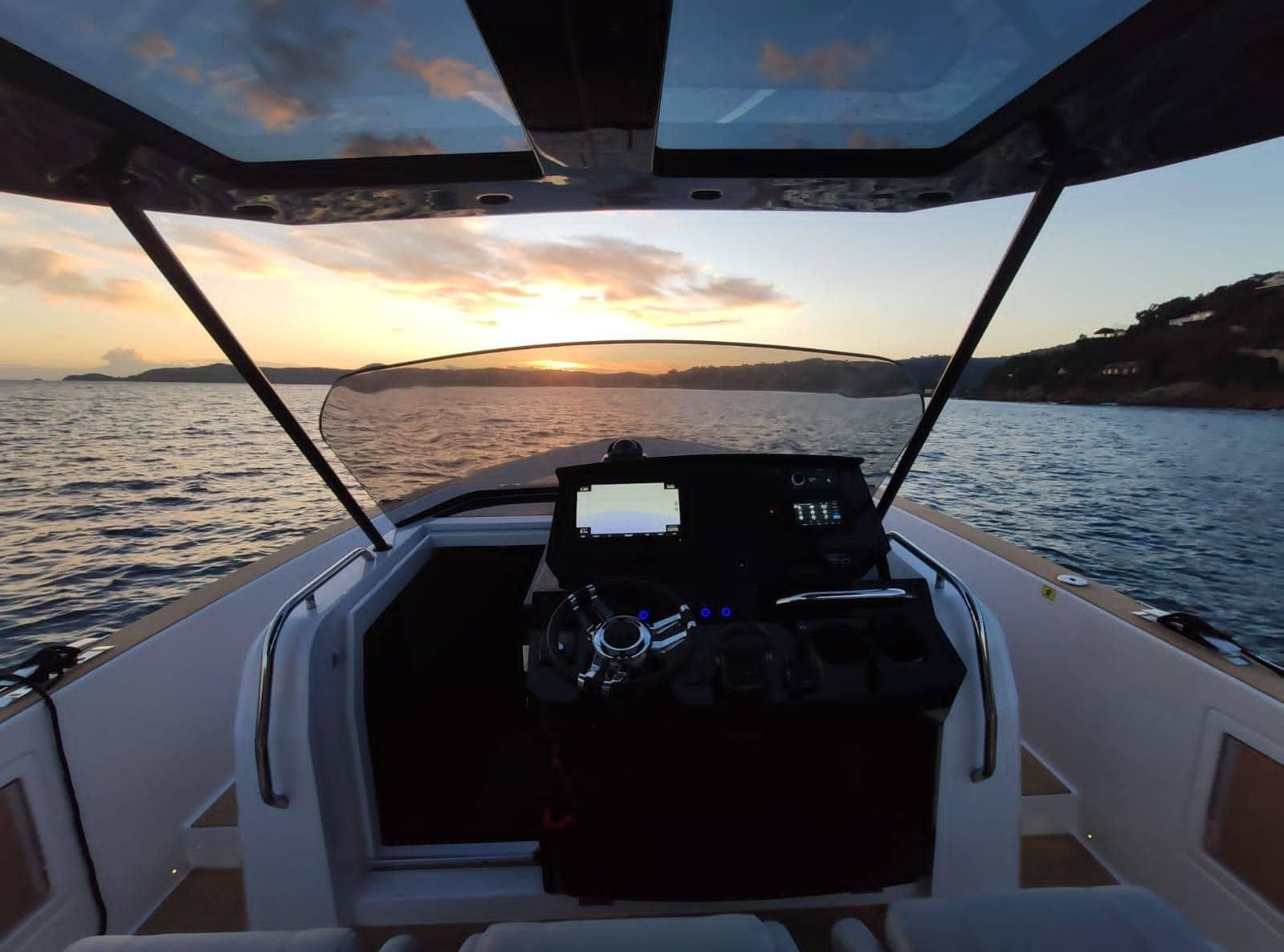 Picture 24 of announcement 1102