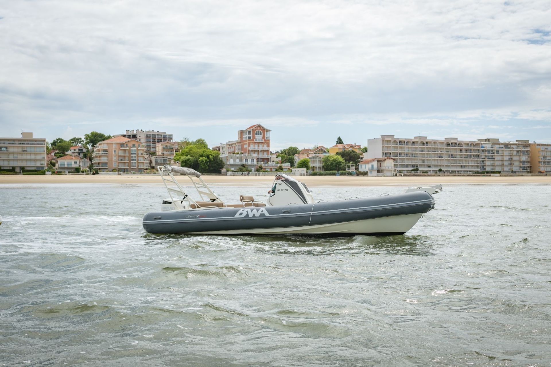 Picture 2 of announcement 1569