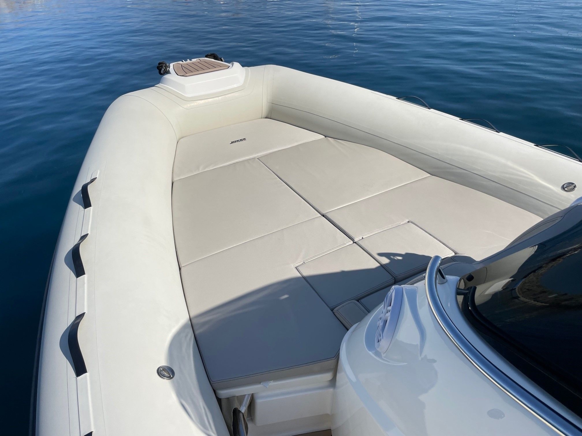 Picture 7 of announcement 1760