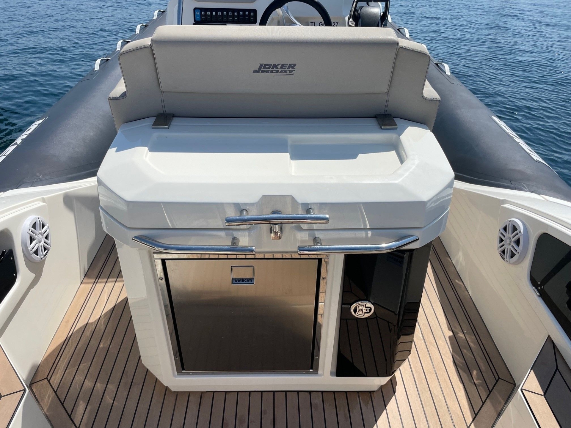 Picture 8 of announcement 1772