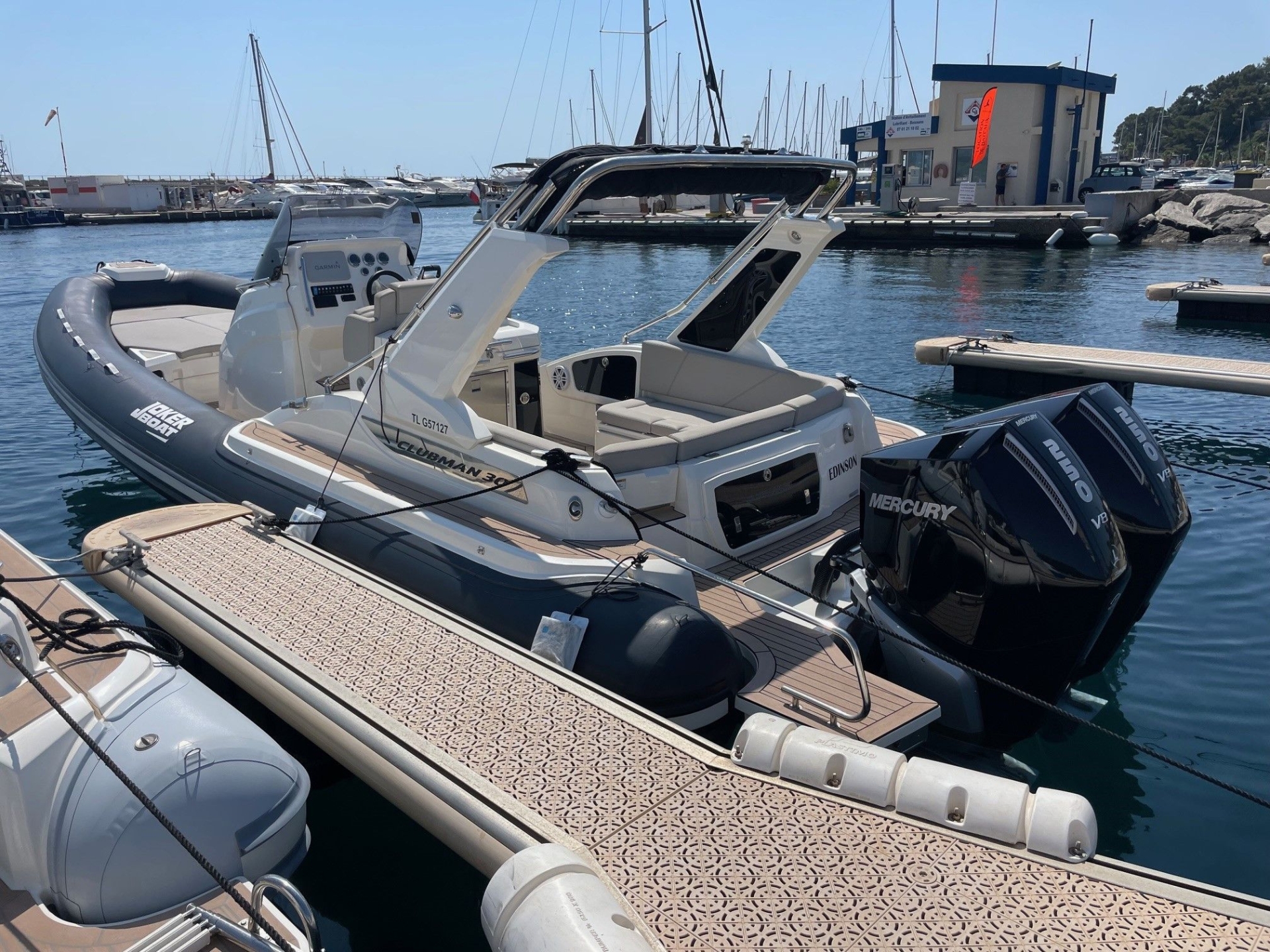 Picture 13 of announcement 1777