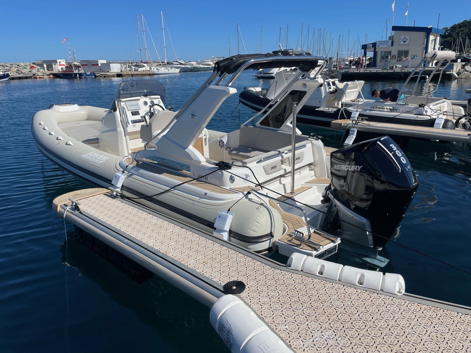 Picture 8 of announcement 1812