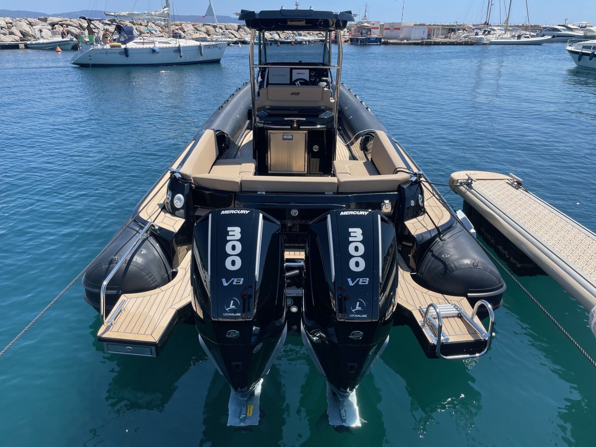 Picture 13 of announcement 1840