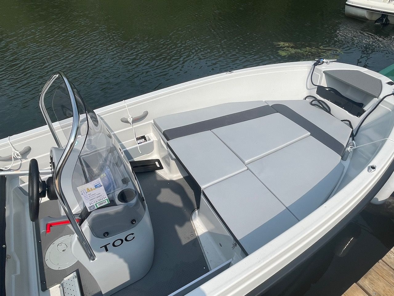 Picture 3 of announcement 1957