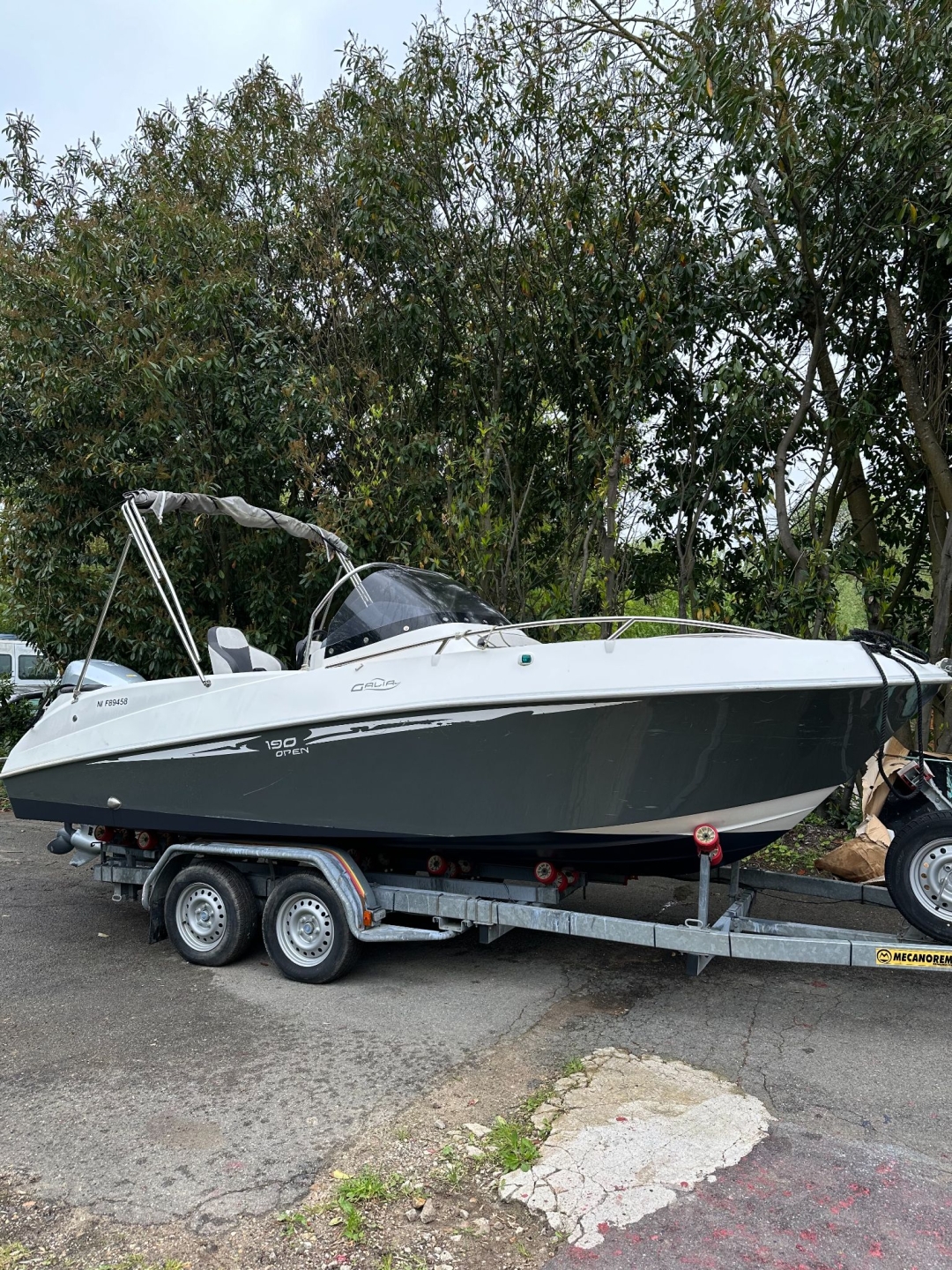 main picture announcement