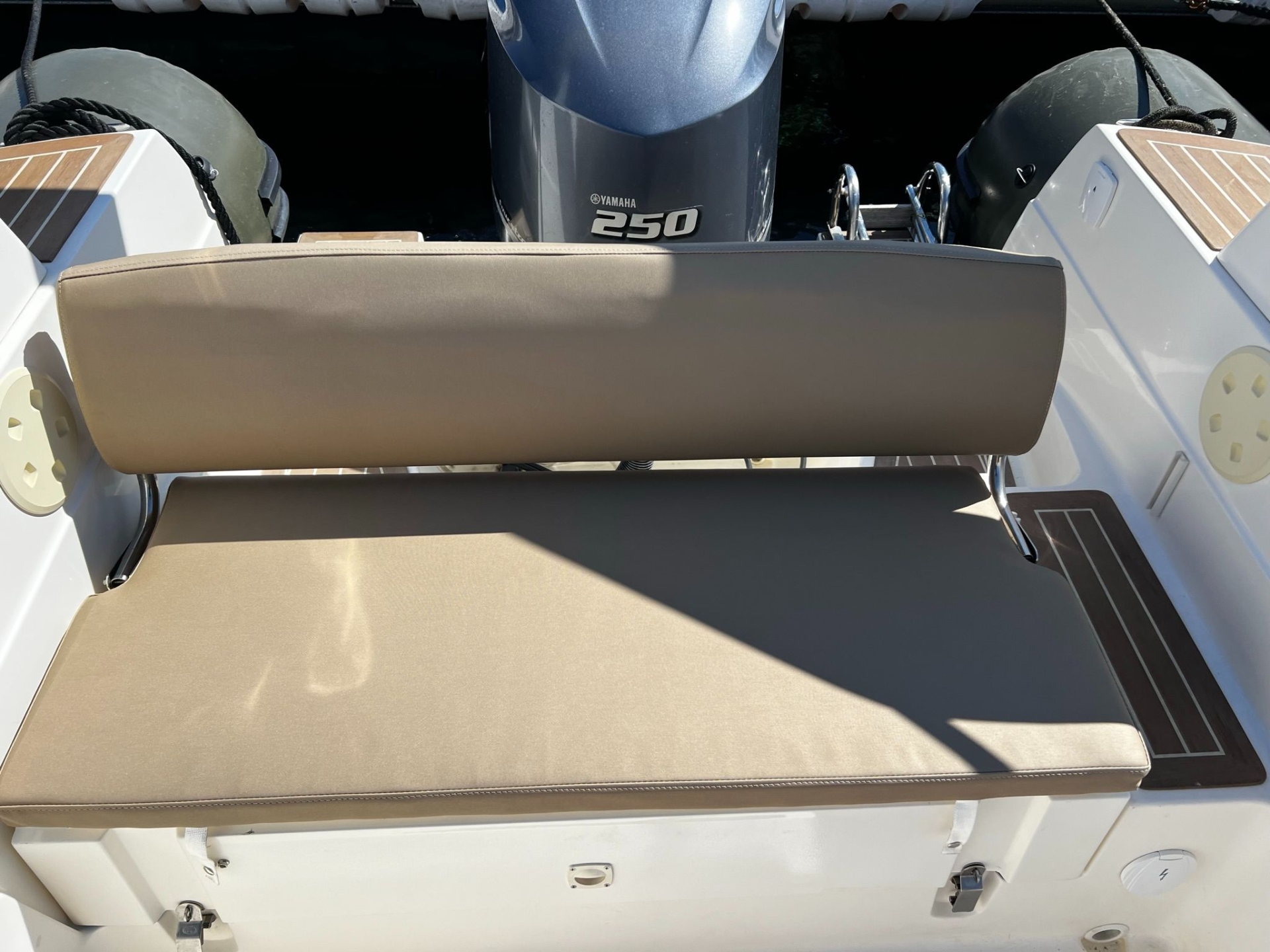 Picture 2 of announcement 2071