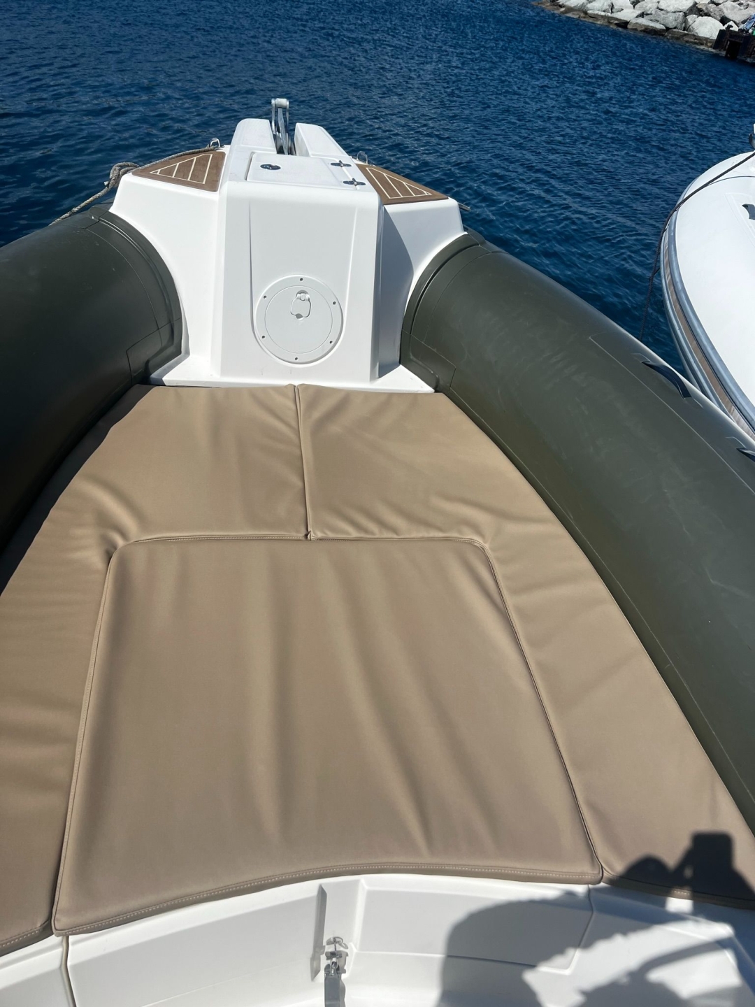 Picture 5 of announcement 2074