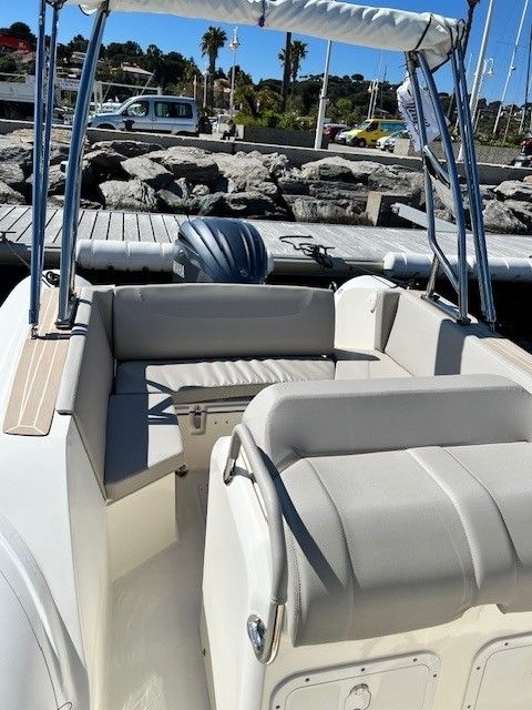 Picture 5 of announcement 2082