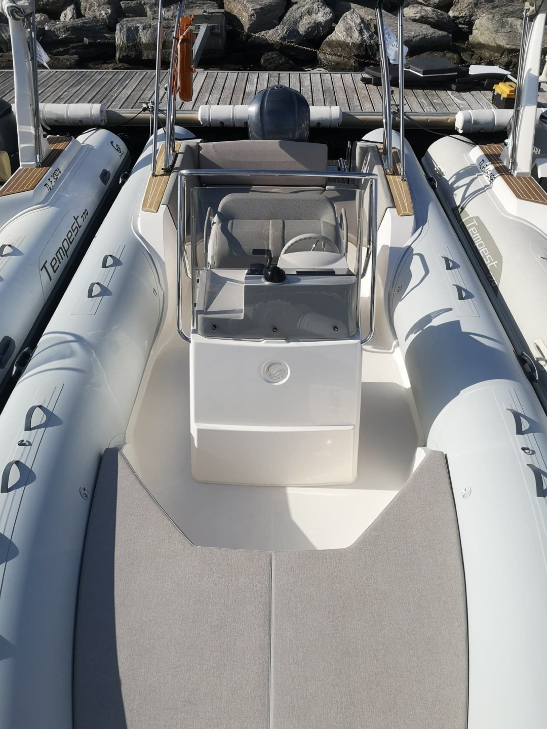 Picture 6 of announcement 2083