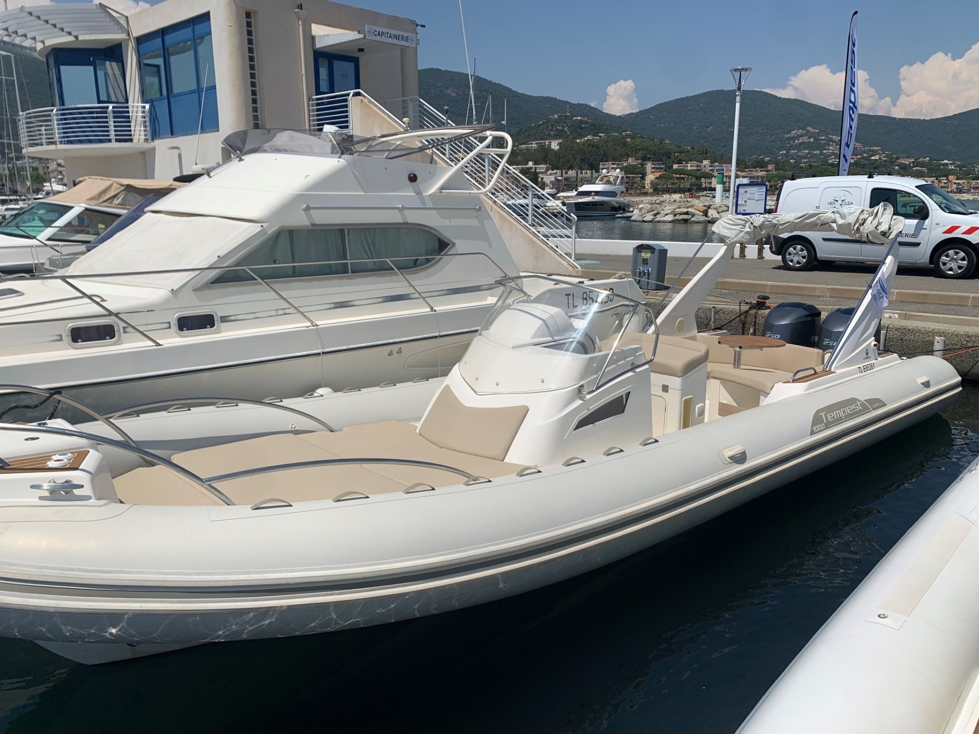 Picture 1 of announcement 2093