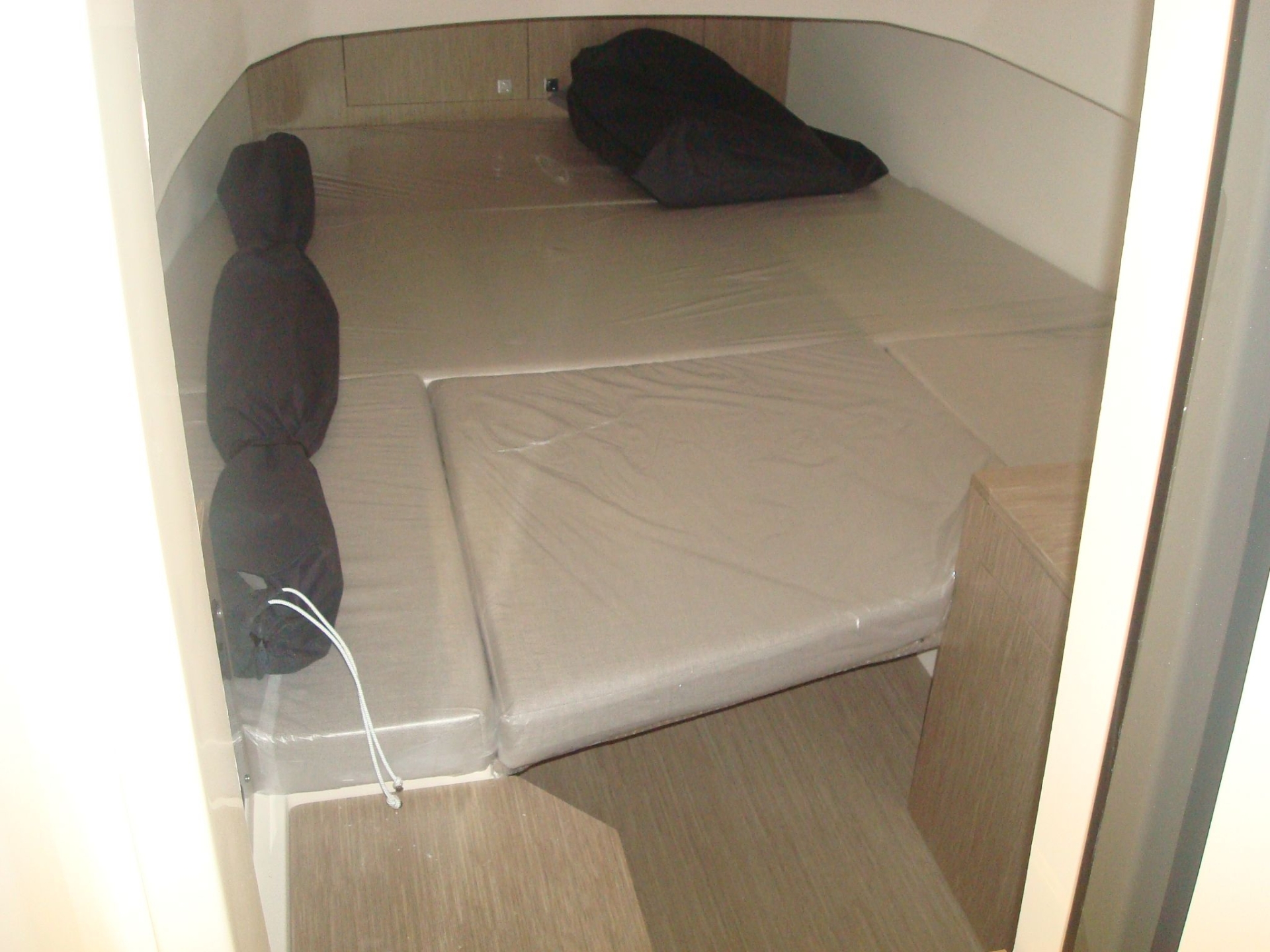 Picture 2 of announcement 2134