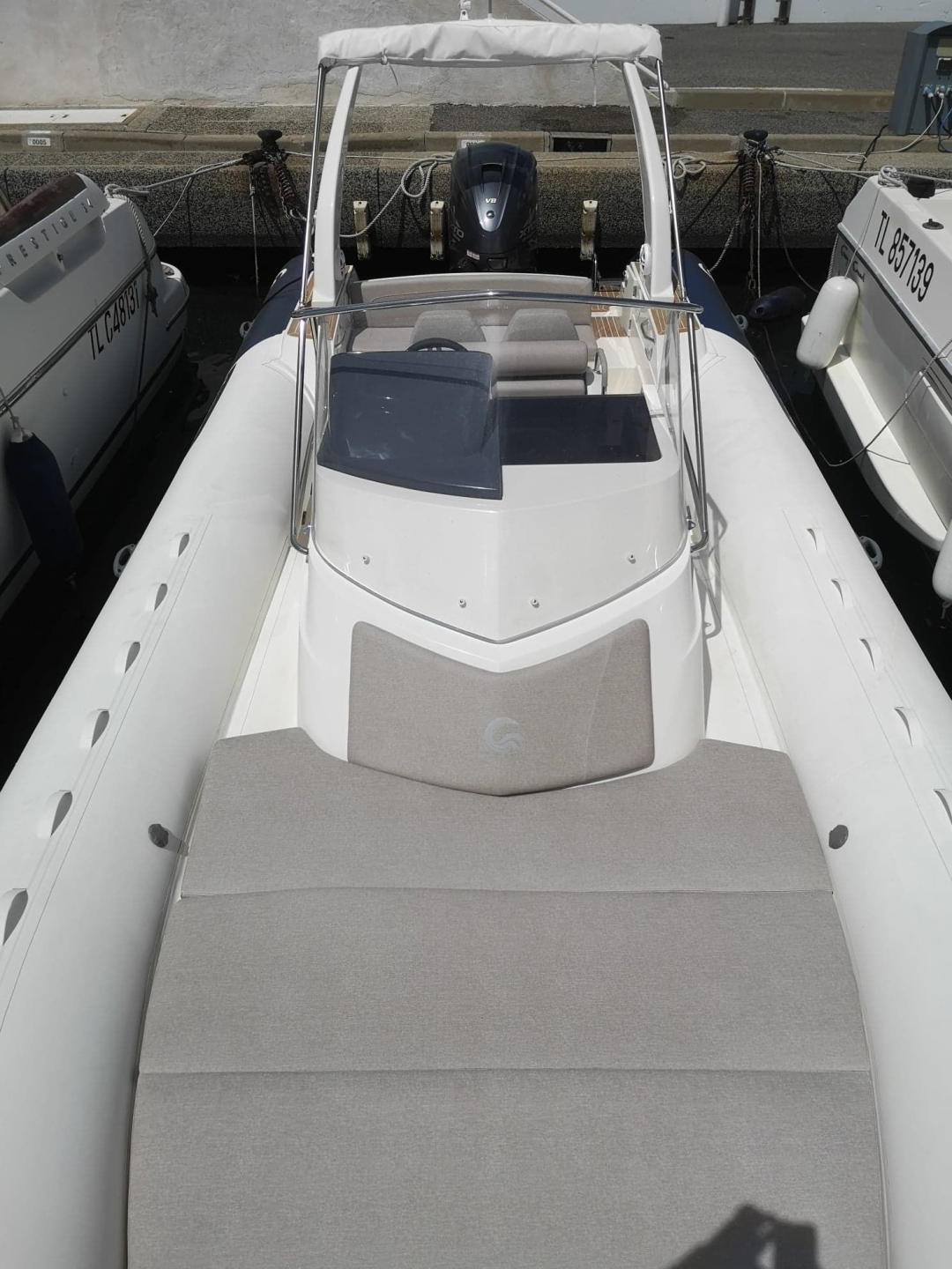 Picture 8 of announcement 2154