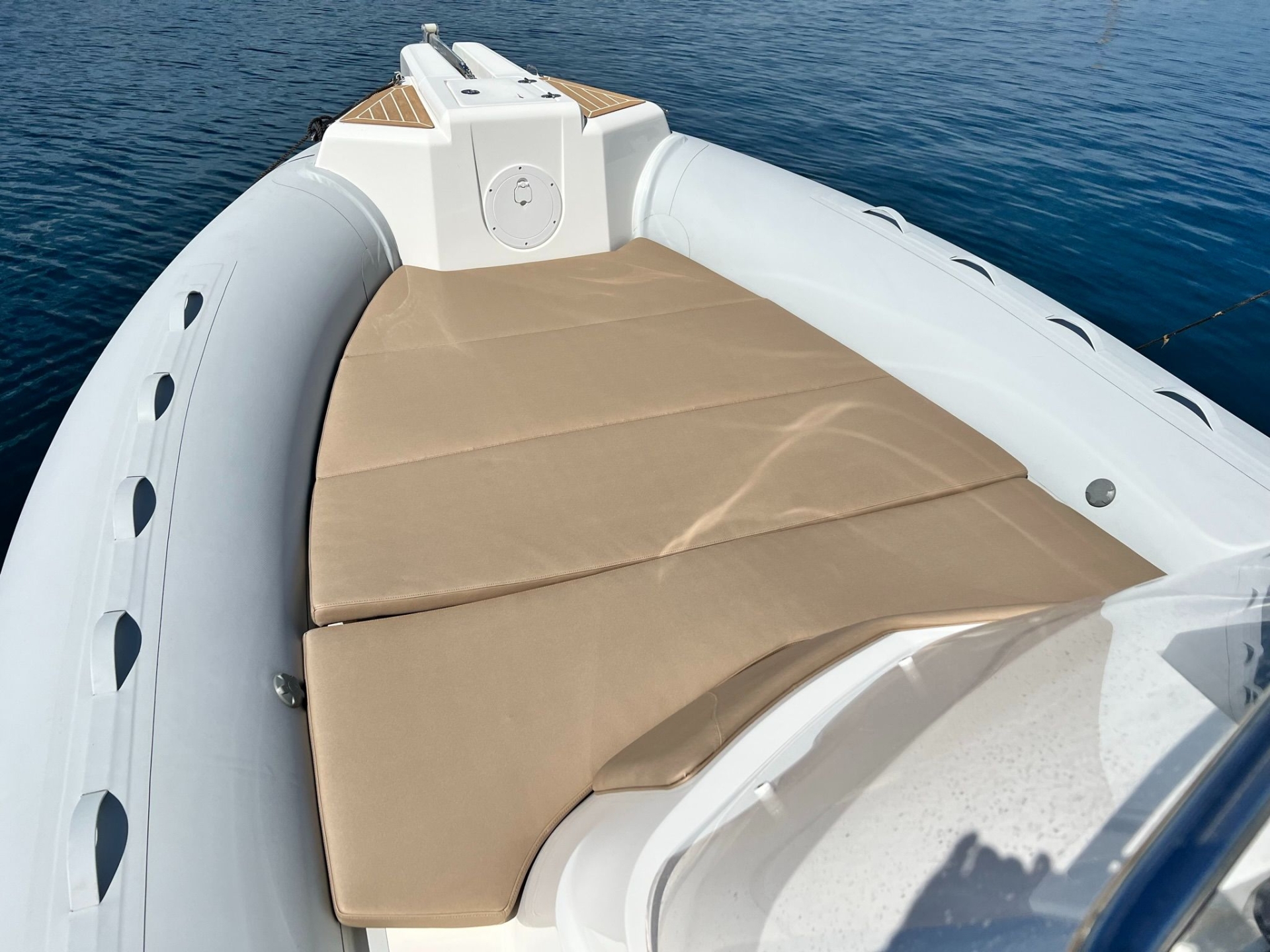 Picture 11 of announcement 2157