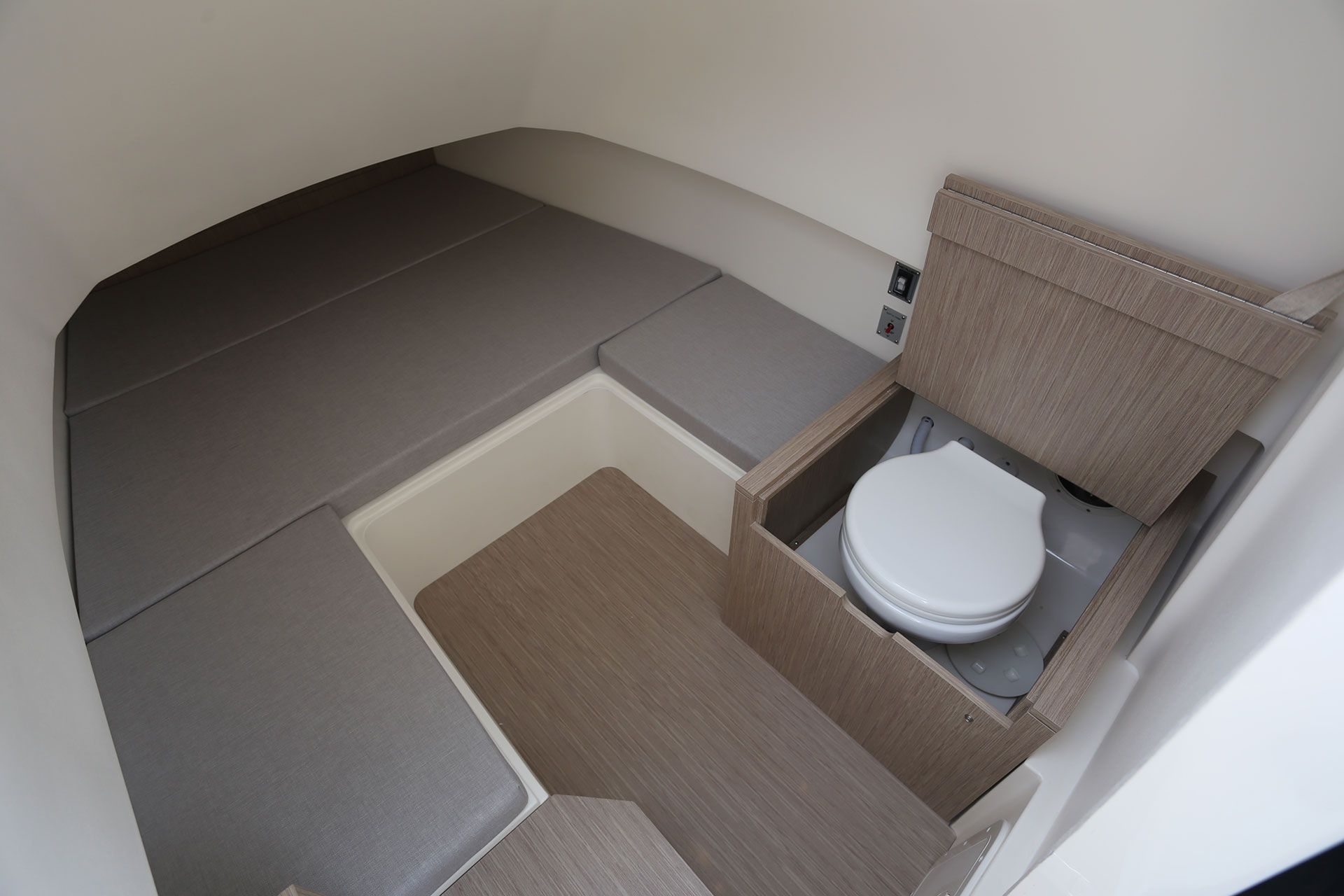 Picture 5 of announcement 2345