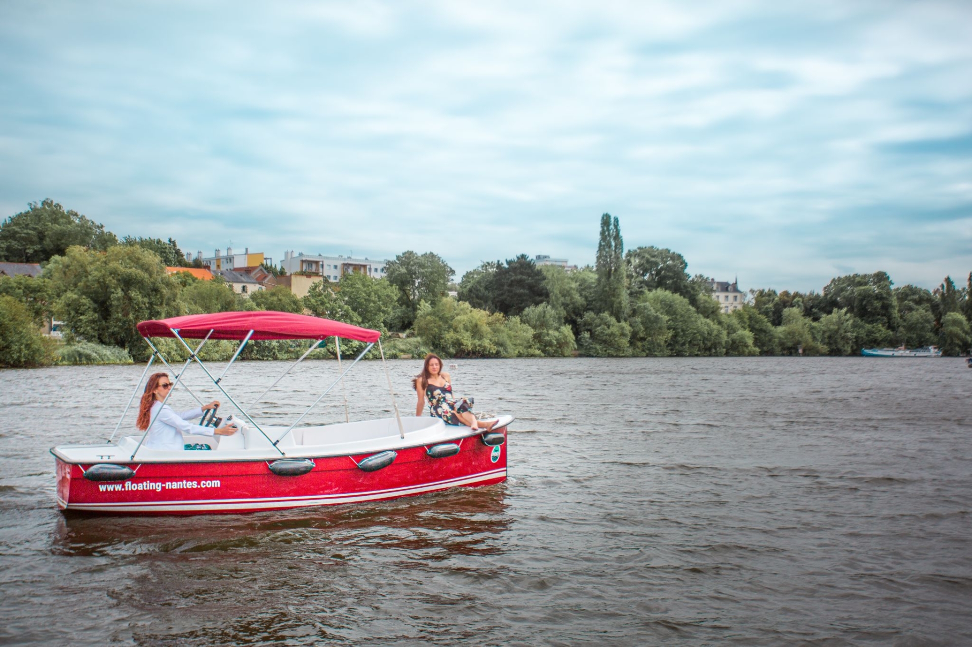 main picture announcement