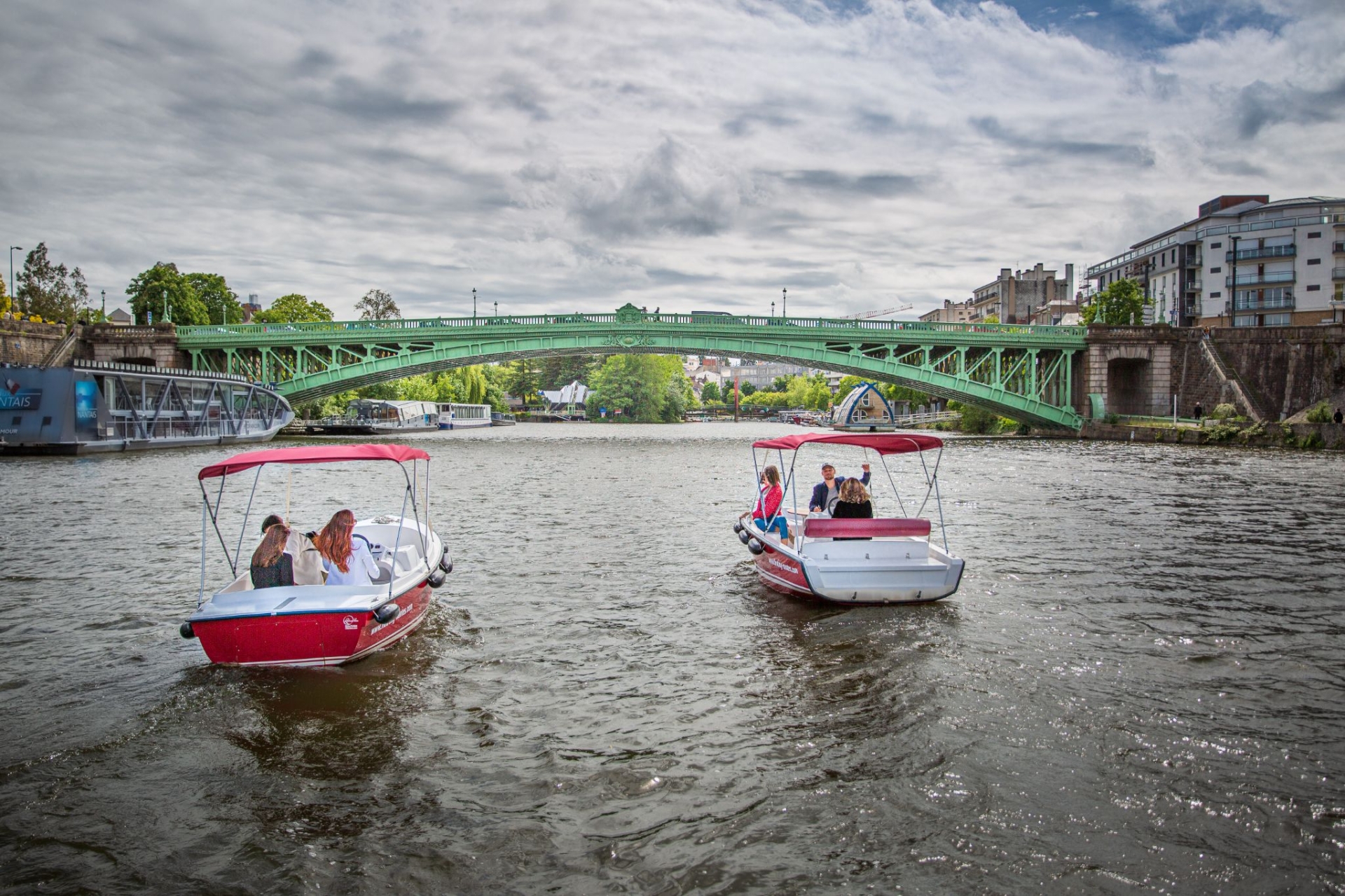 Picture 2 of announcement 2610