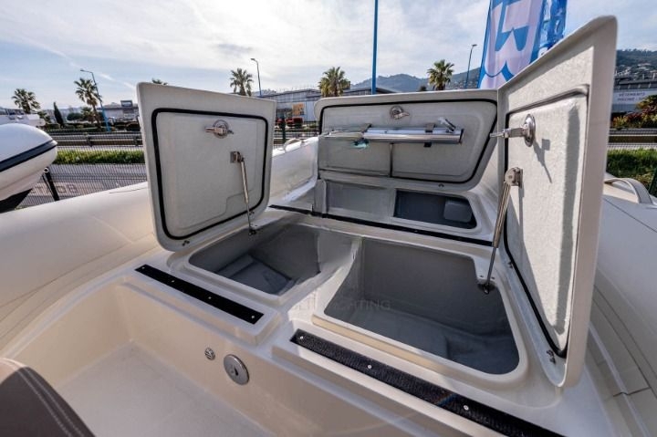 Picture 10 of announcement 2922