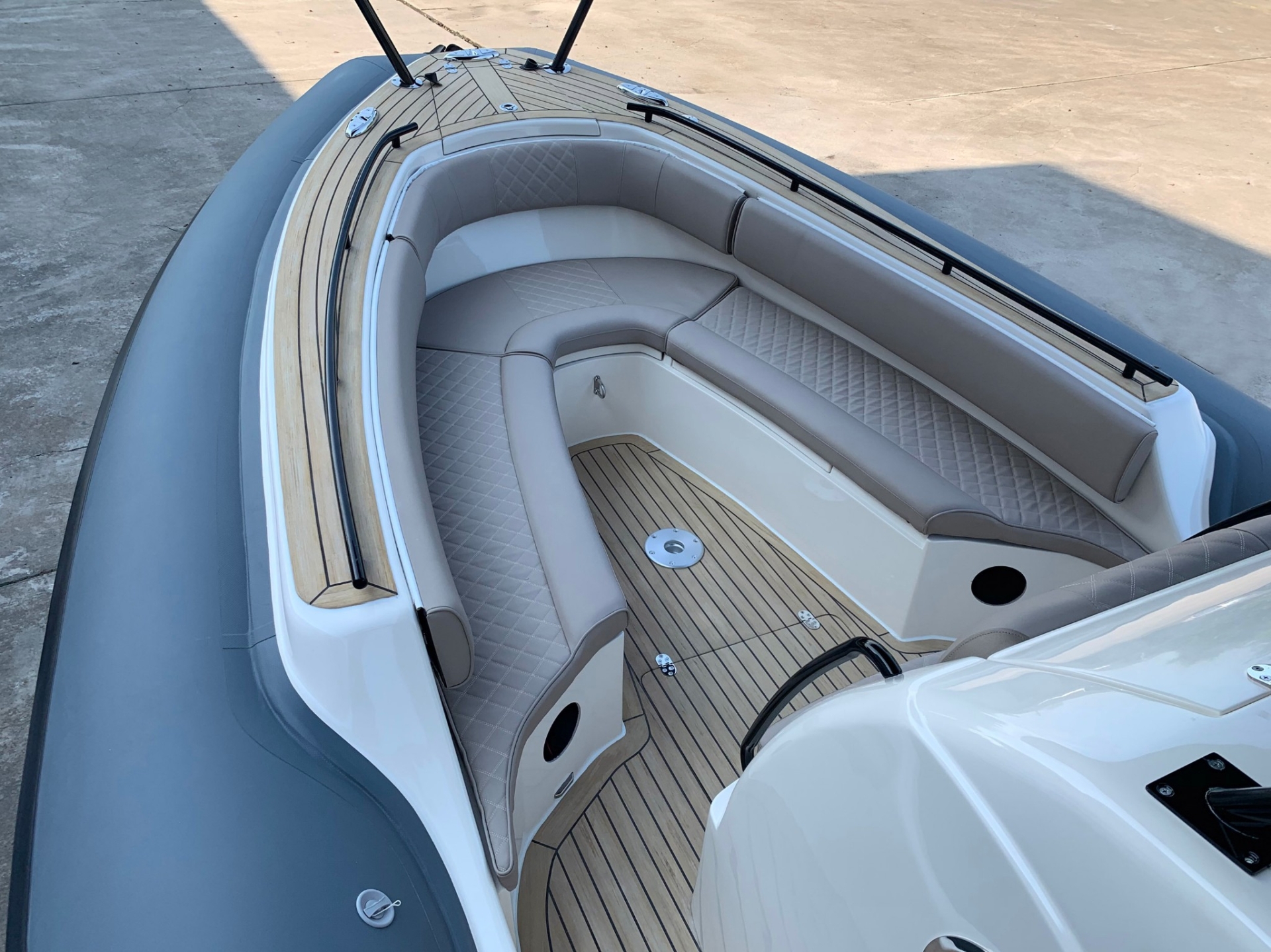 Picture 7 of announcement 3231