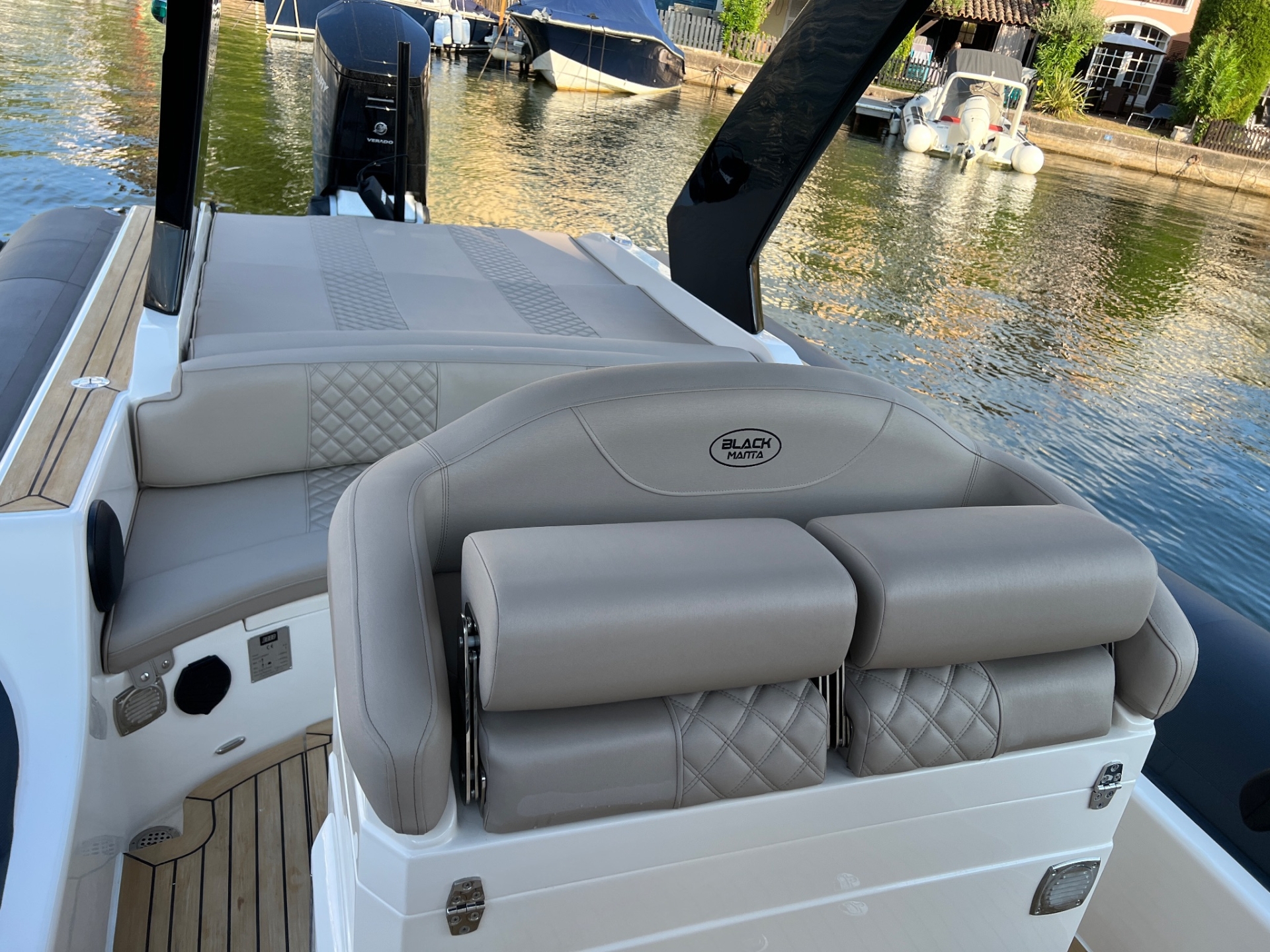 Picture 13 of announcement 3255