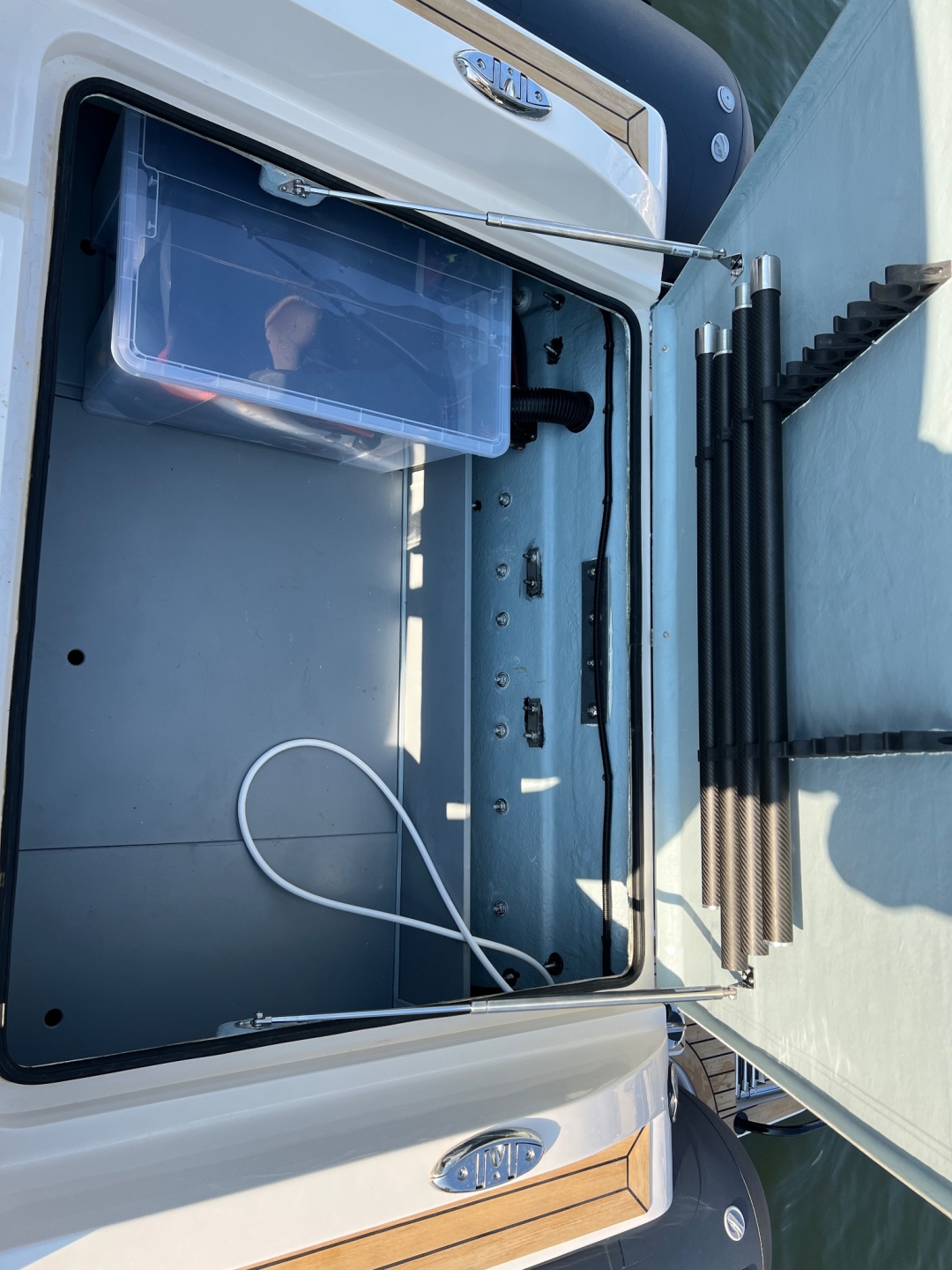 Picture 16 of announcement 3258