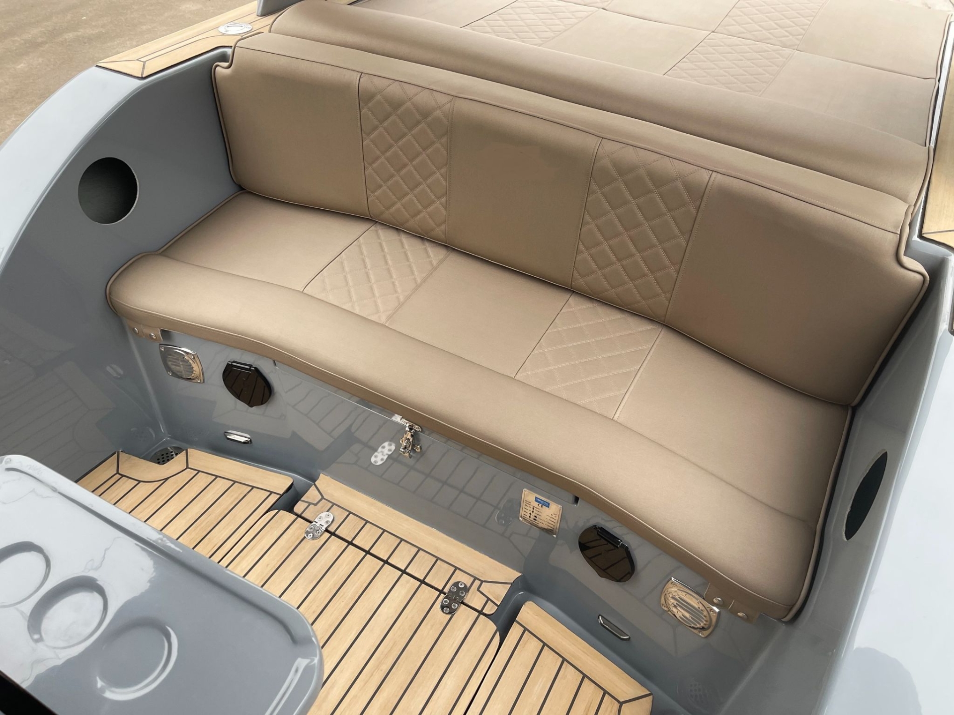 Picture 6 of announcement 3398