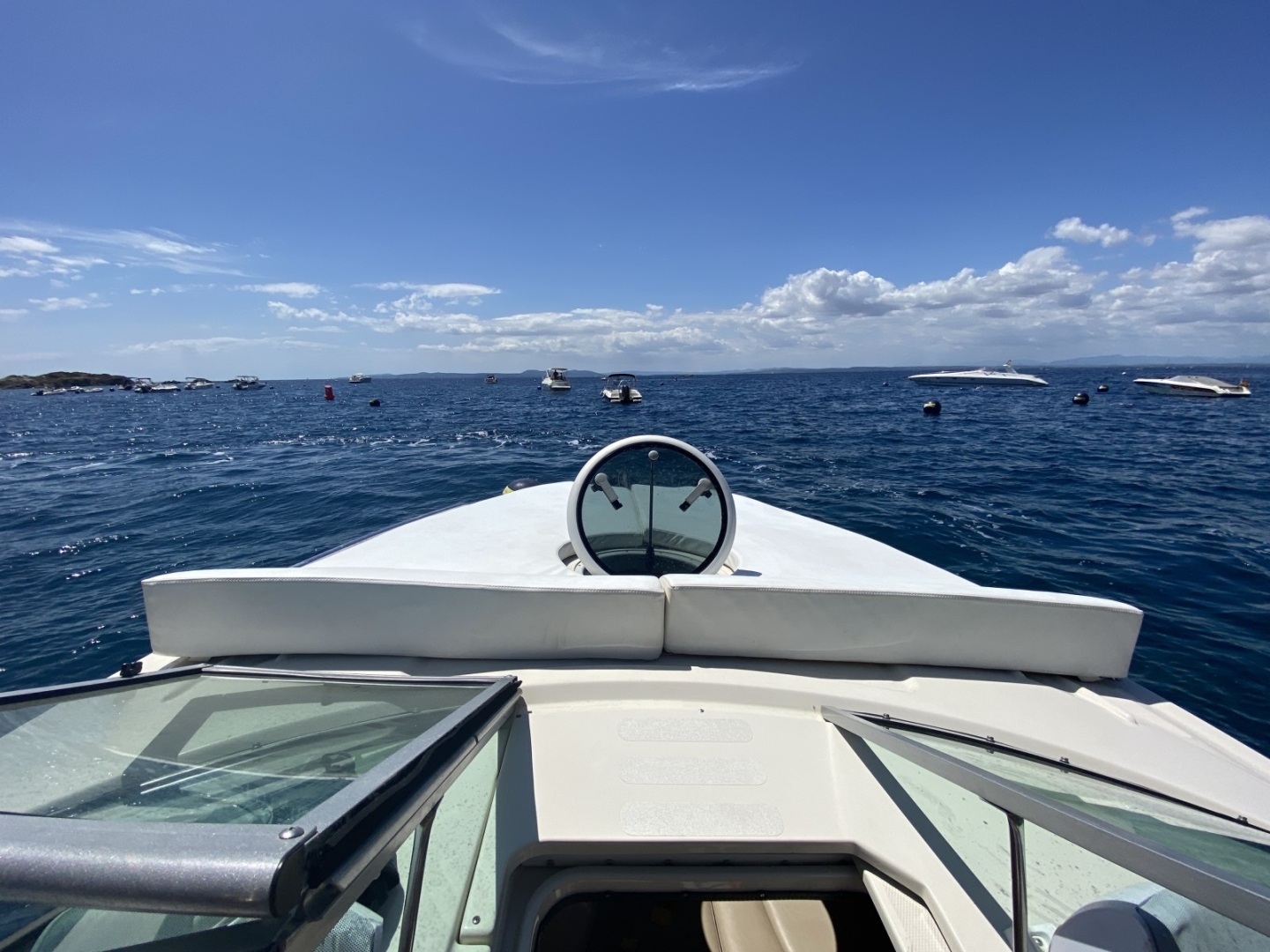 Picture 15 of announcement 3530