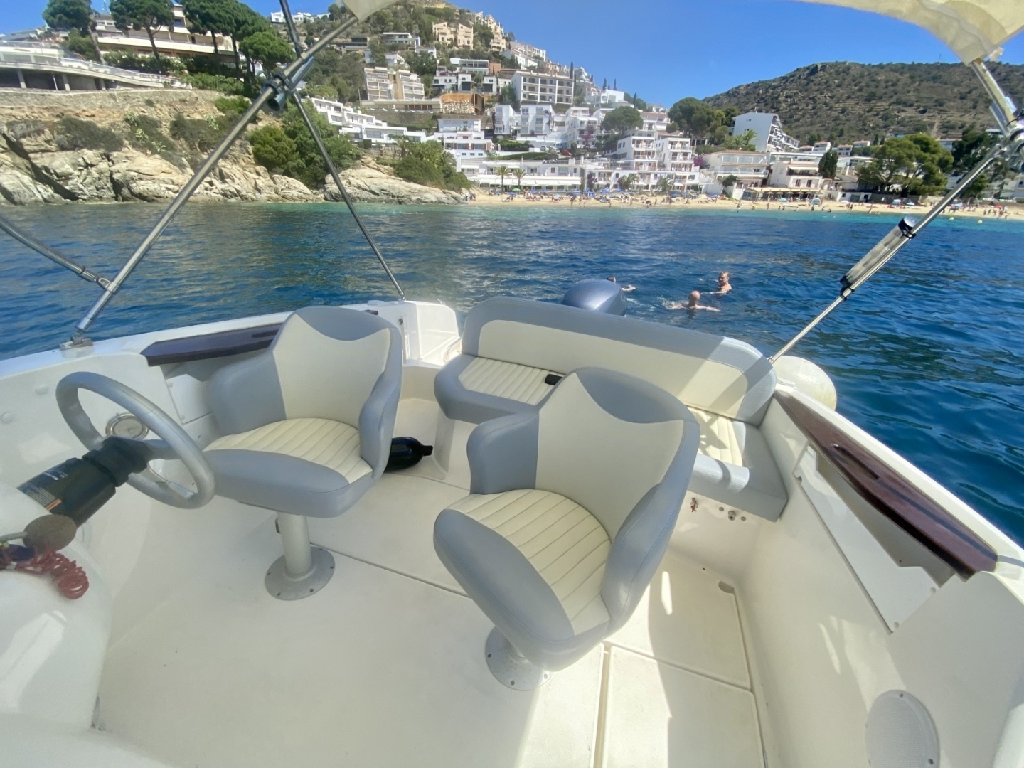 Picture 8 of announcement 3560