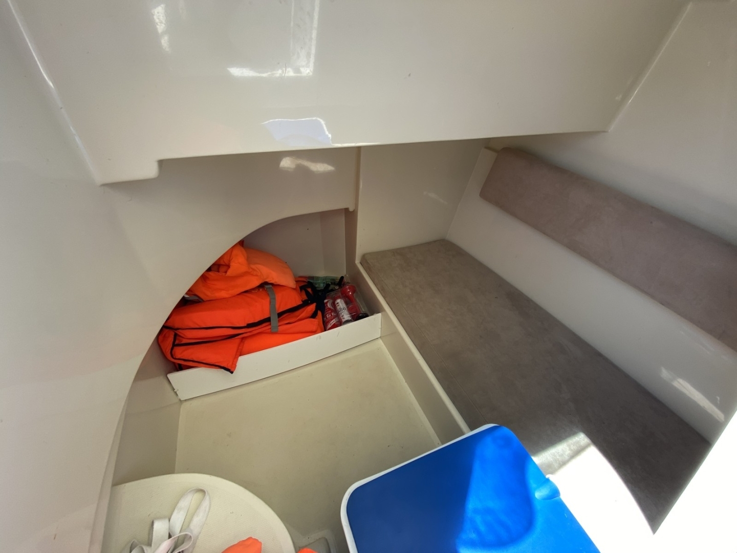 Picture 14 of announcement 3566