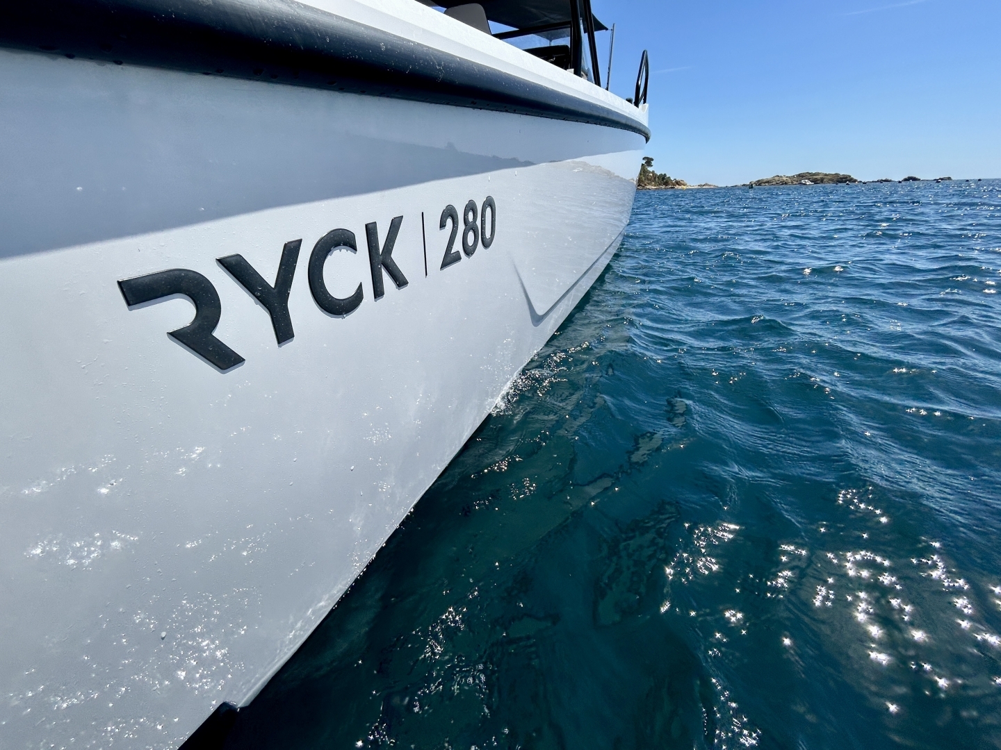 Picture 18 of announcement 3584