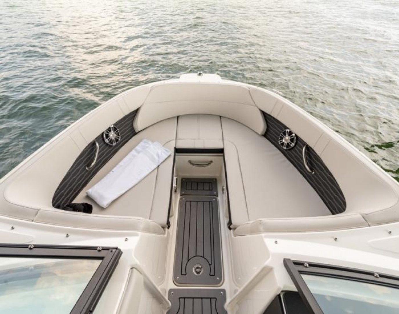 Picture 4 of announcement 3718