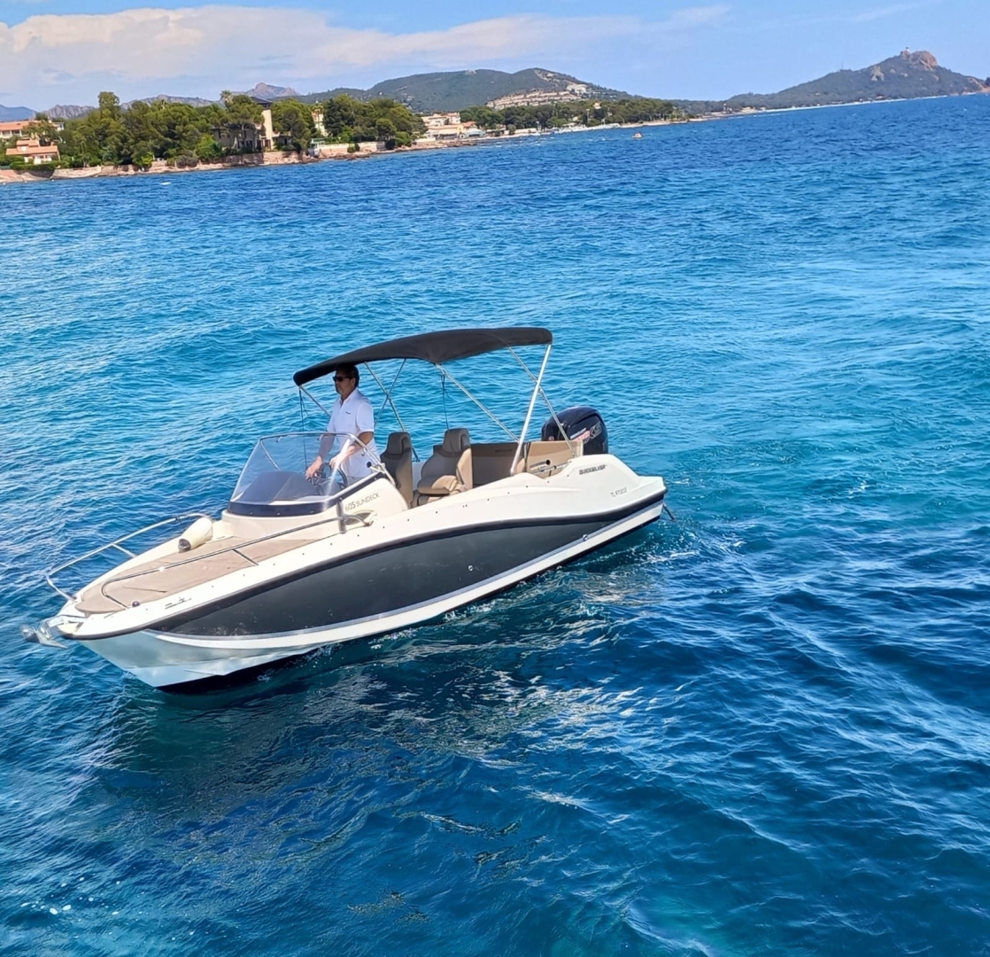 Picture 4 of announcement 3813