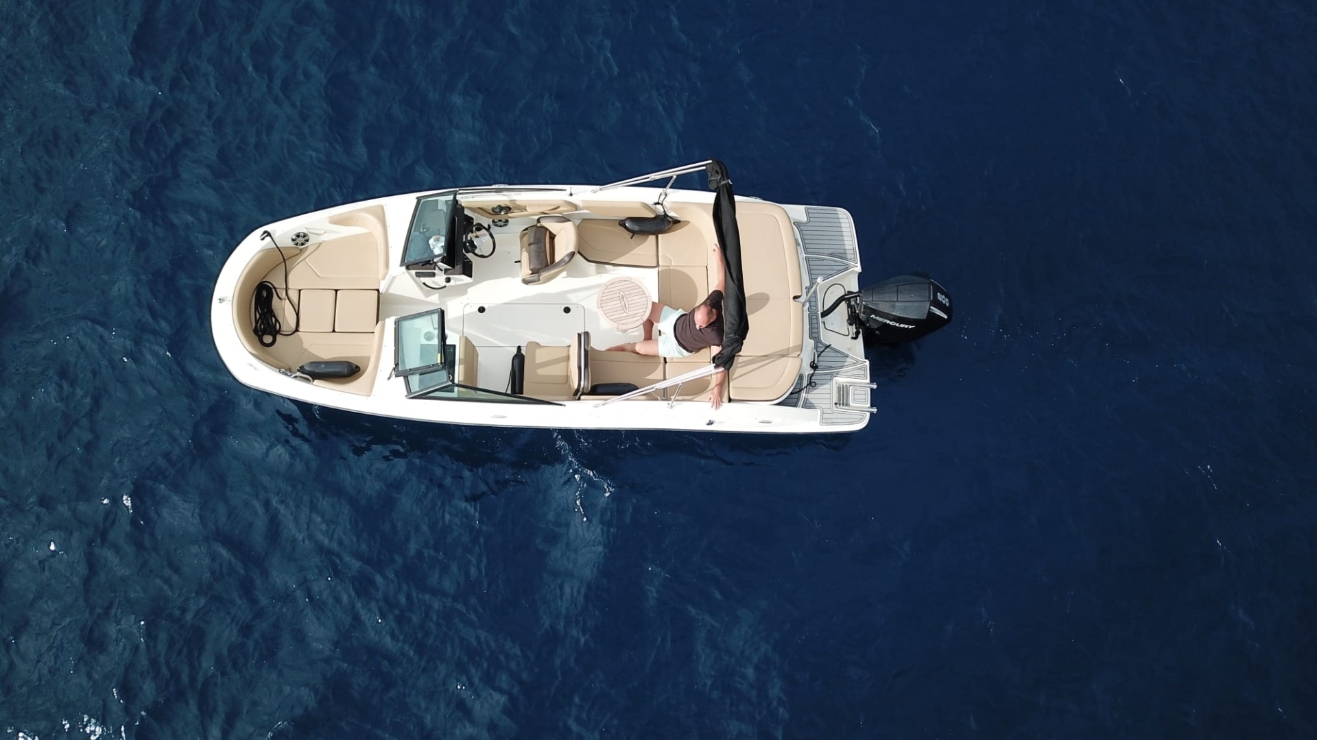 Picture 8 of announcement 3827