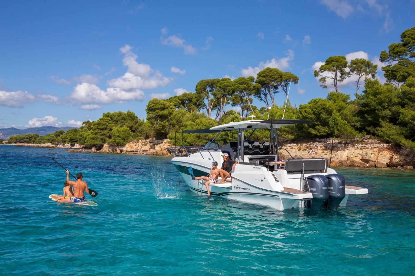 Picture 9 of announcement 3951