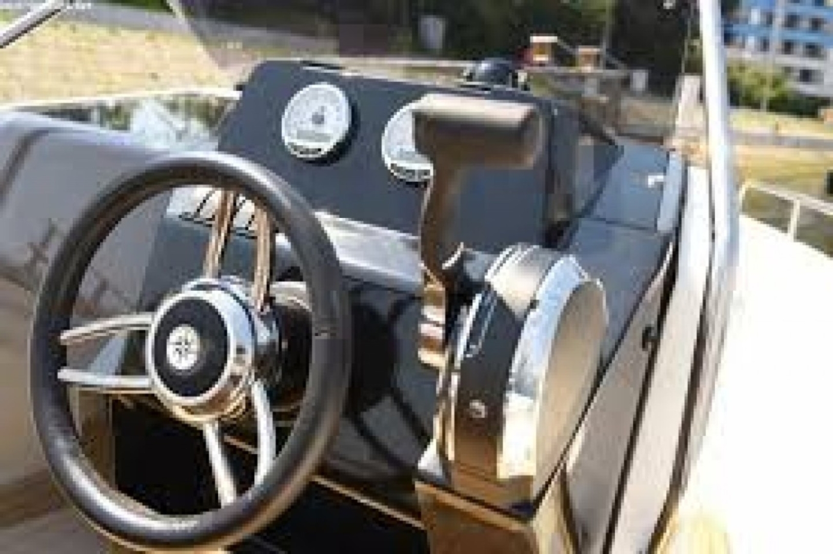 Picture 7 of announcement 3985