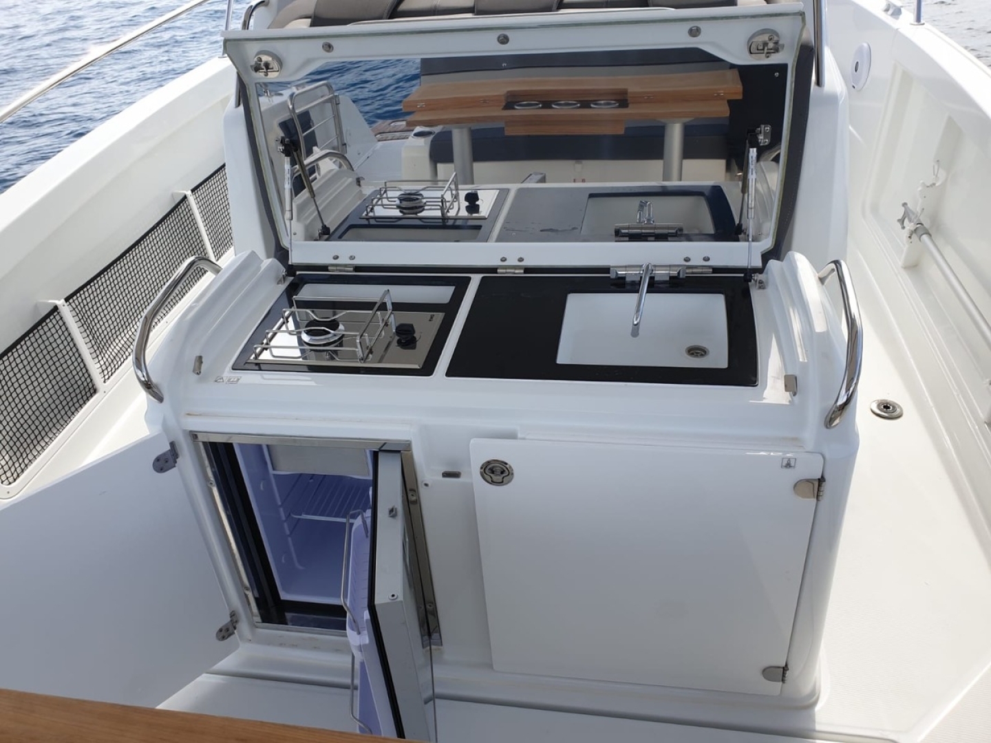 Picture 10 of announcement 4014