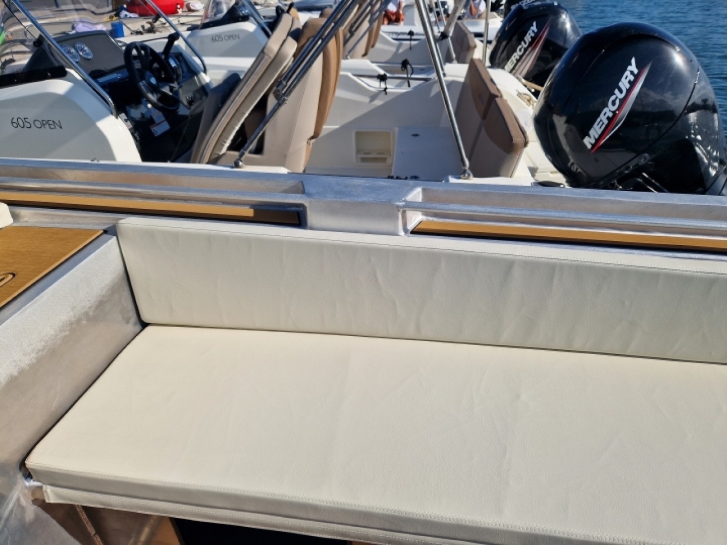 Picture 8 of announcement 4047