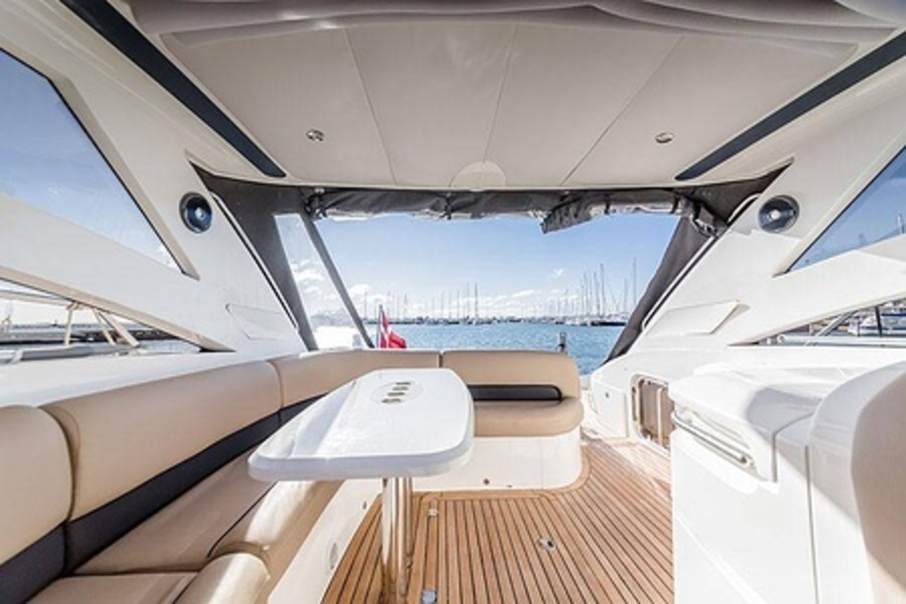 Picture 15 of announcement 4535