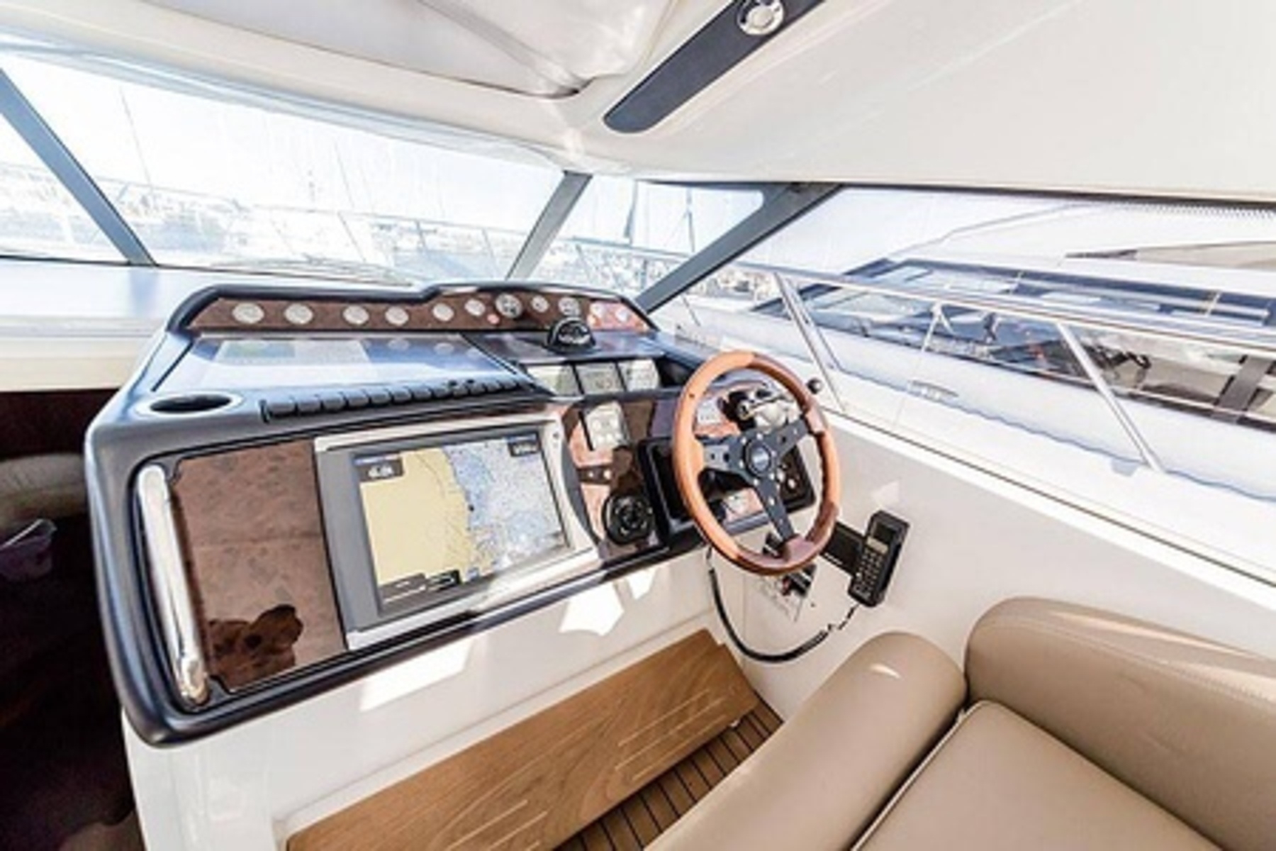 Picture 18 of announcement 4538