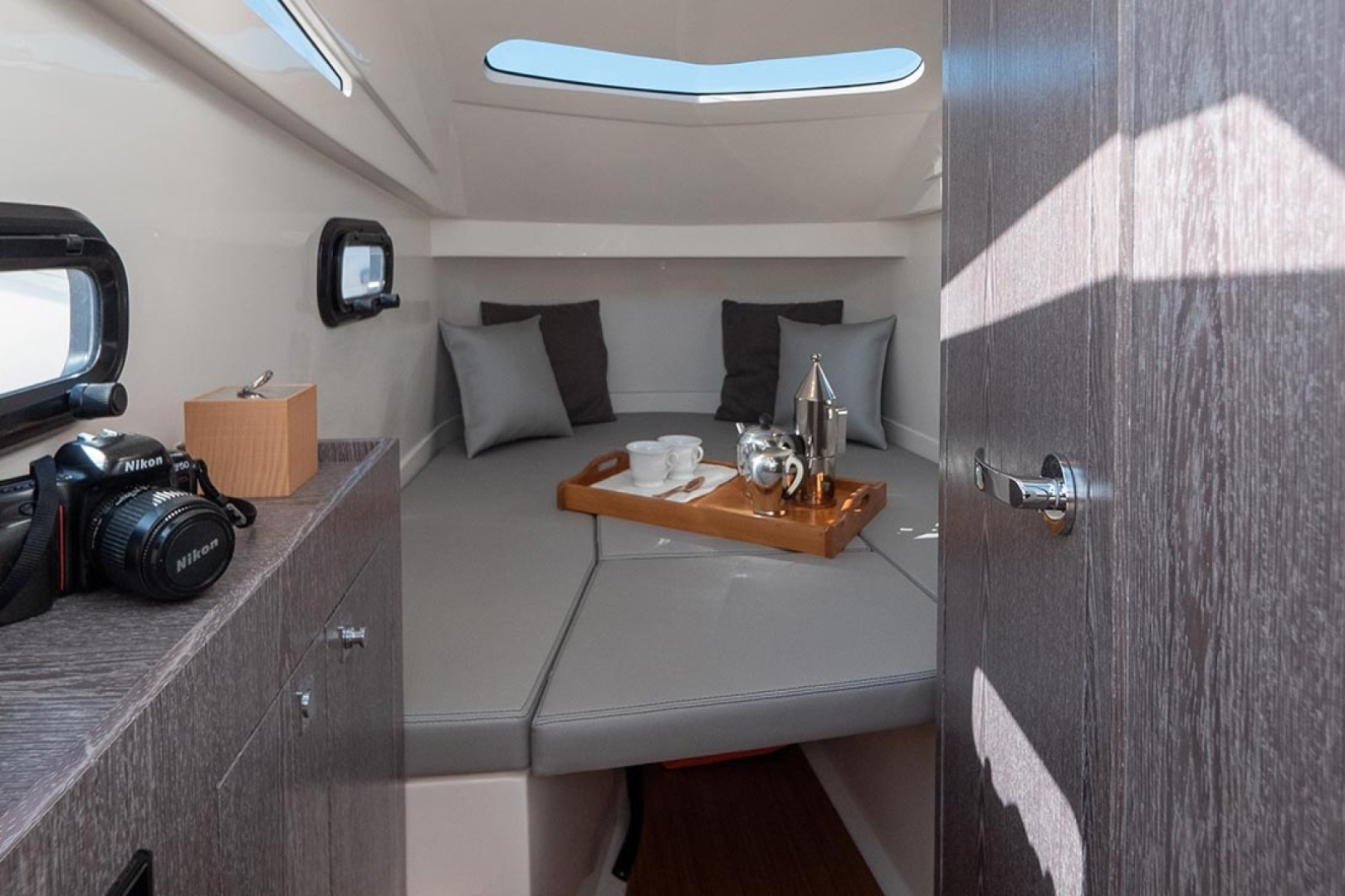 Picture 4 of announcement 4946