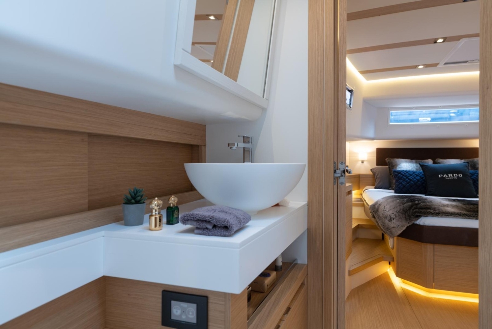 Picture 7 of announcement 4954