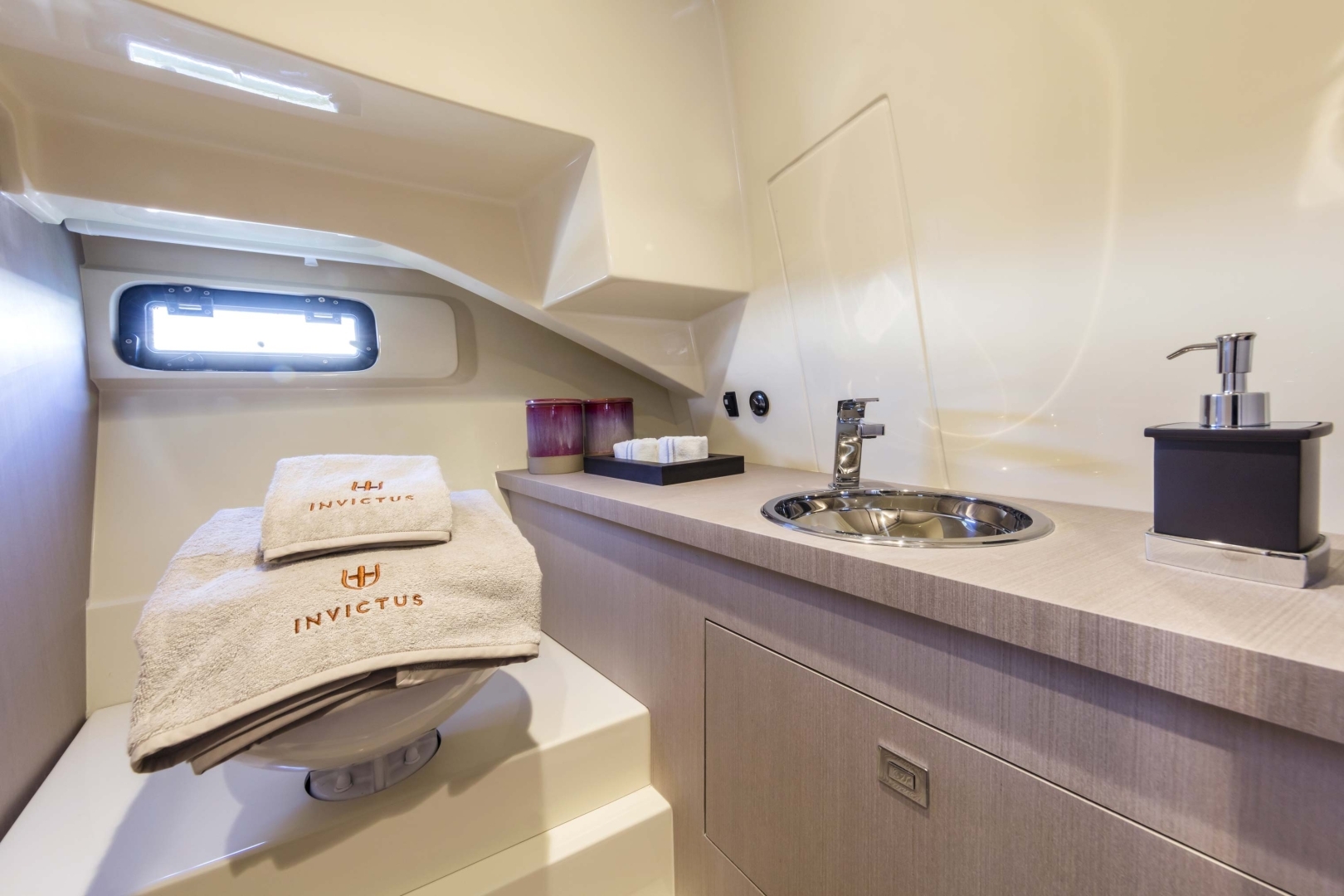 Picture 6 of announcement 5029