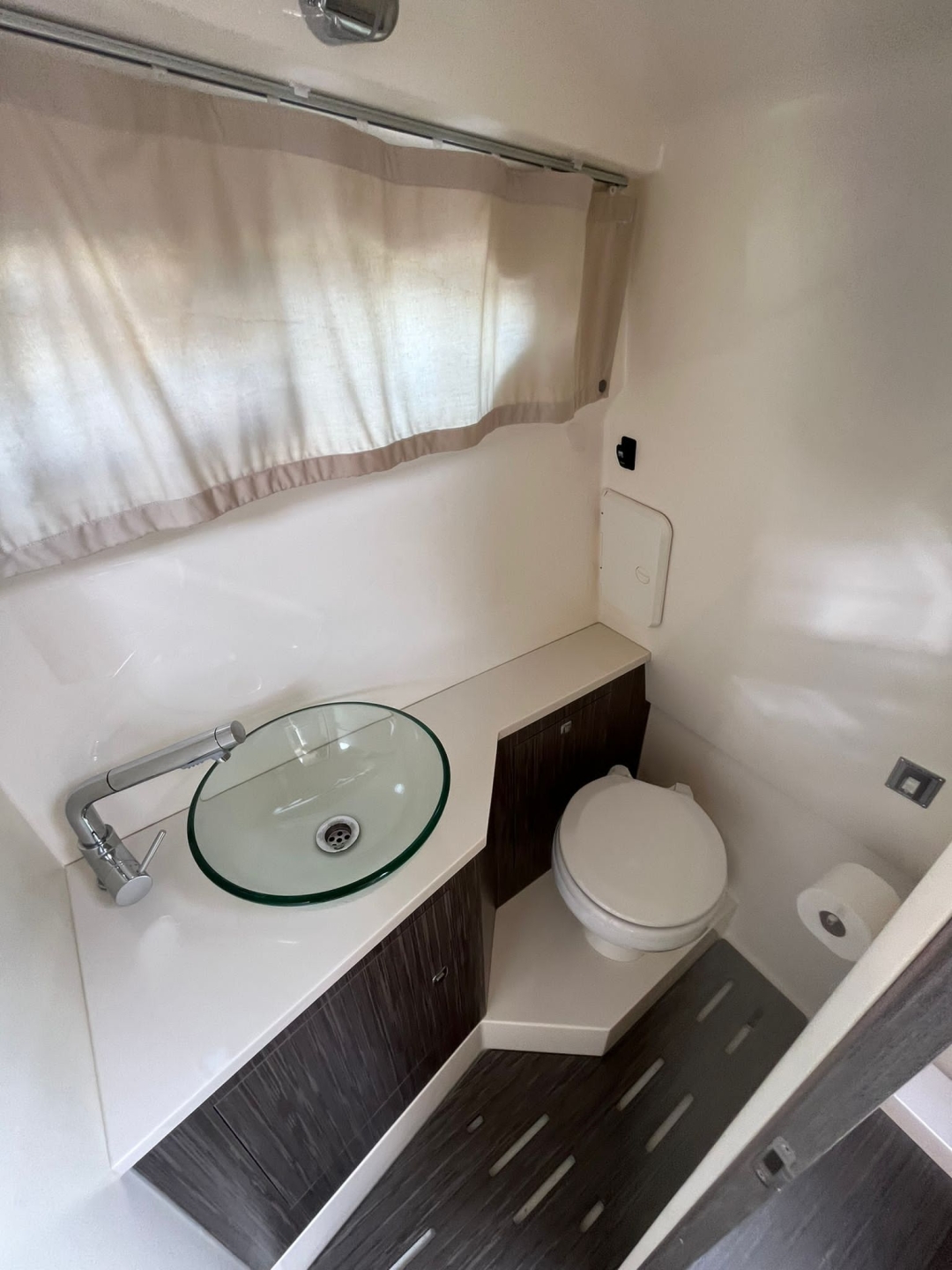 Picture 11 of announcement 6066