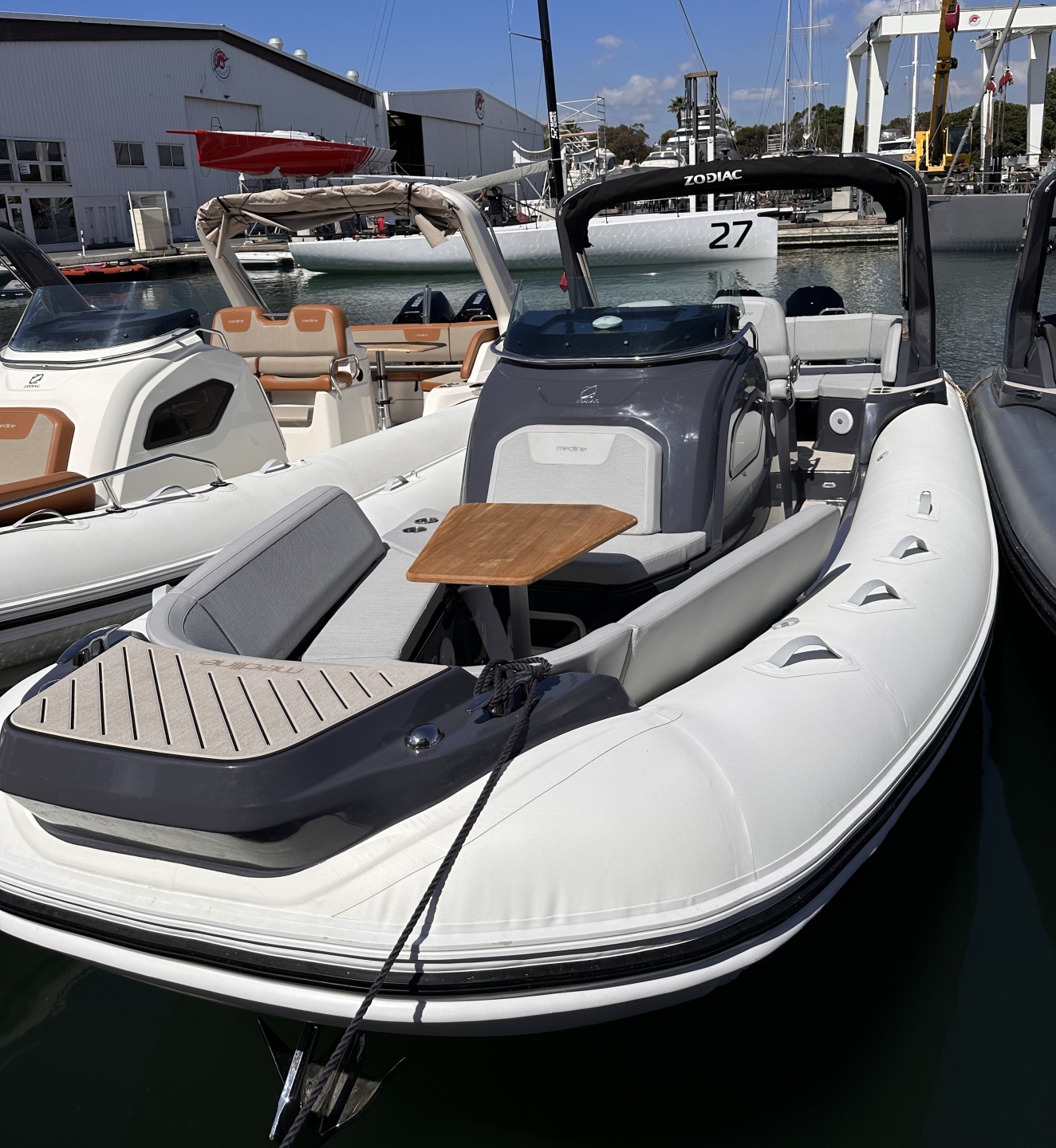 main picture announcement